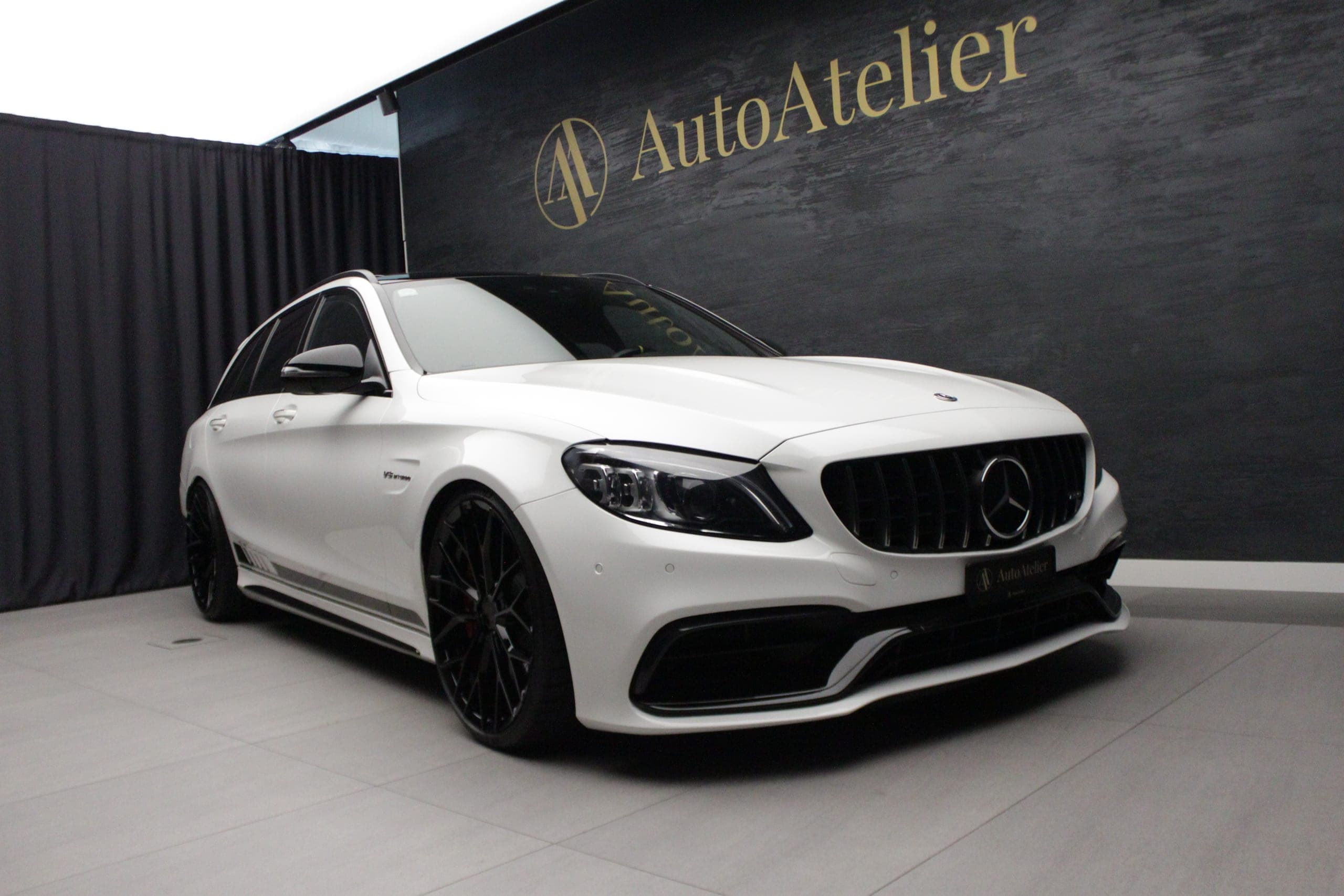 Mercedes-Benz C-Klasse MERCEDES-BENZ C 63 S AMG