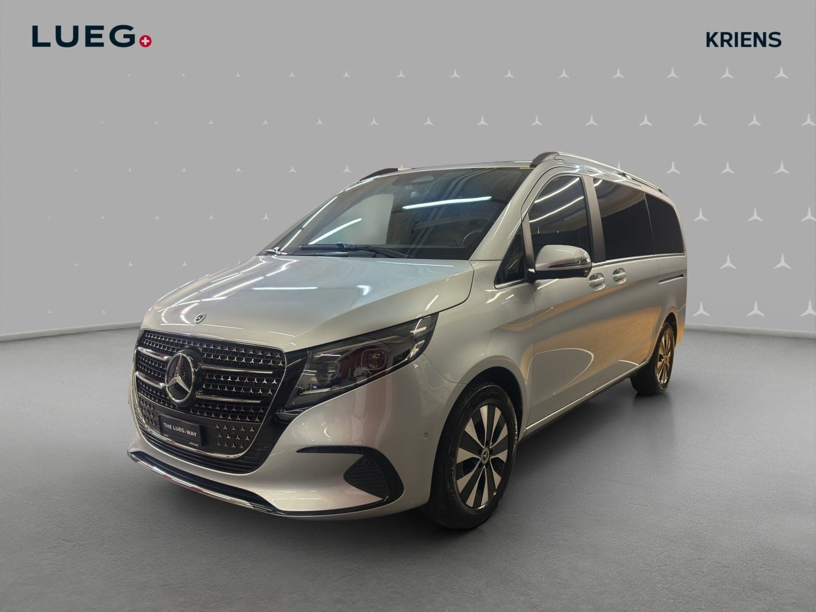 Mercedes-Benz V-Klasse MERCEDES-BENZ V 250 d 4M - Lang / 4x4 / DISTRONIC / 360 Grad Kamera / AHK / 7 Sitze