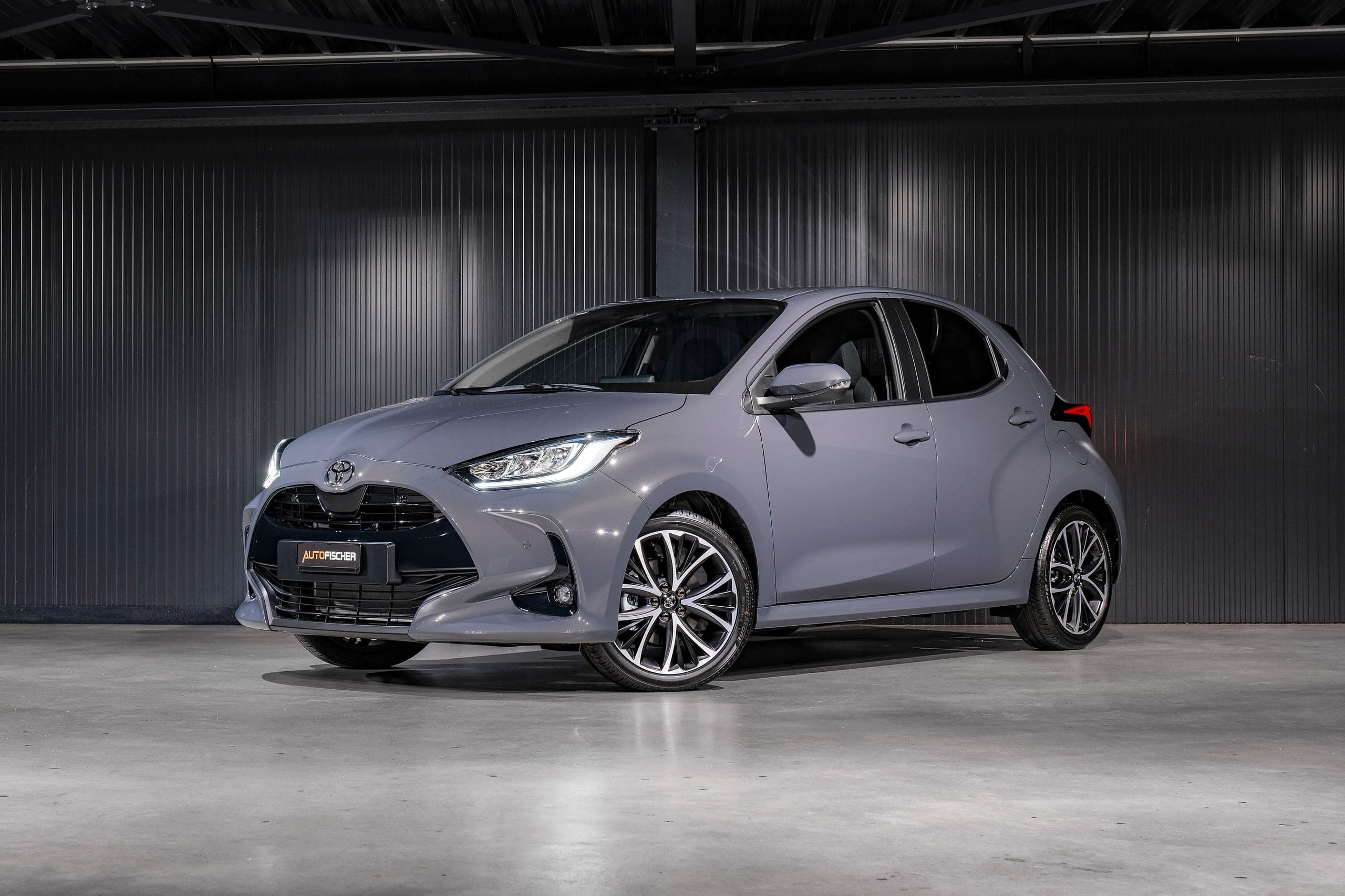 Toyota Yaris TOYOTA Yaris 1.5 e-CVT