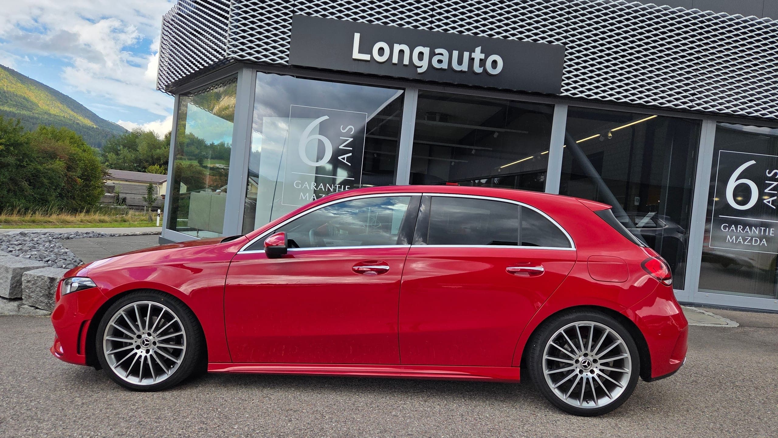 Mercedes-Benz A-Klasse MERCEDES-BENZ A 180 AMG Line 7G-DCT