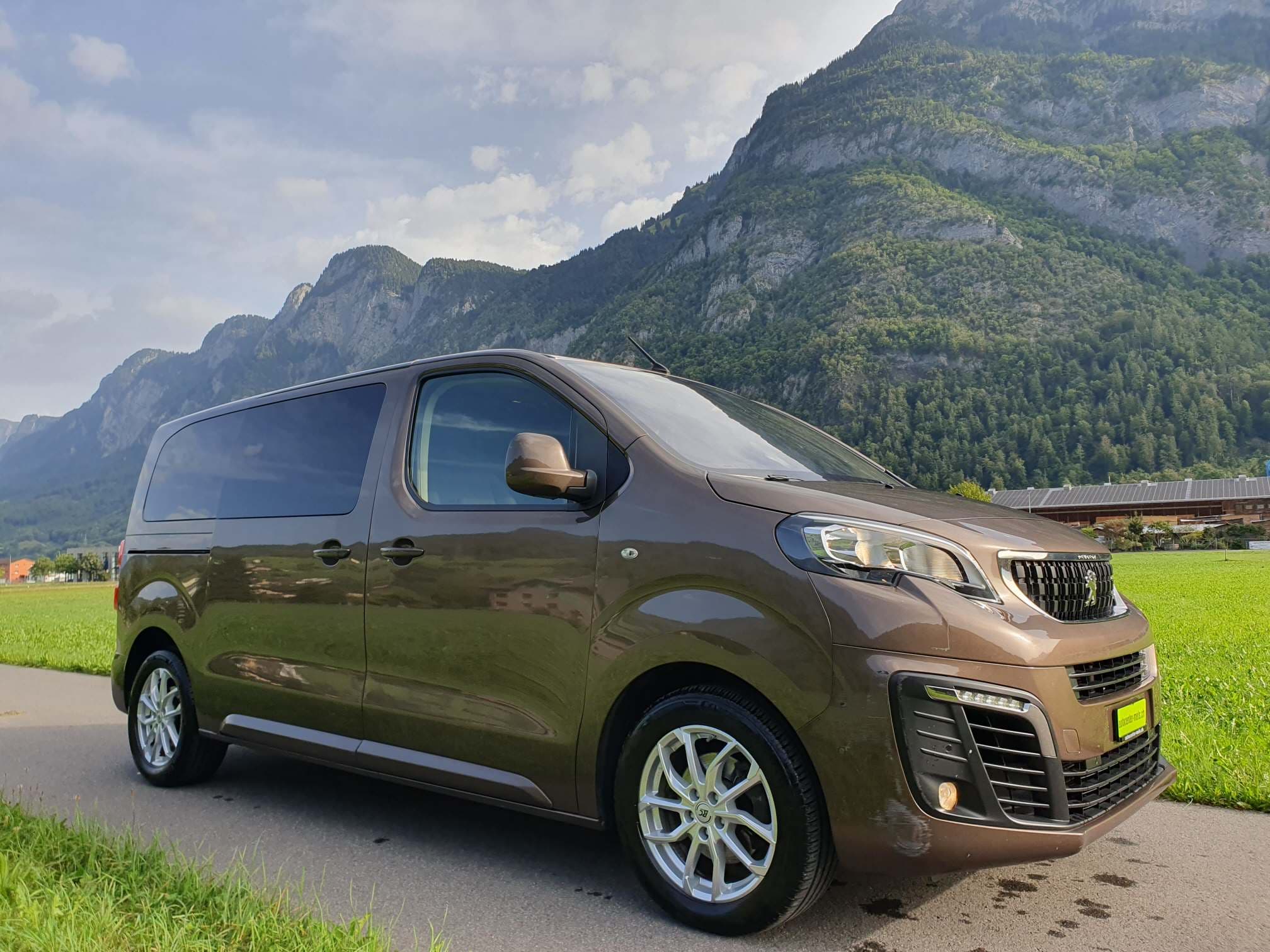 Peugeot Traveller PEUGEOT Traveller Standard 2.0 BlueHDi 180 Active S/S