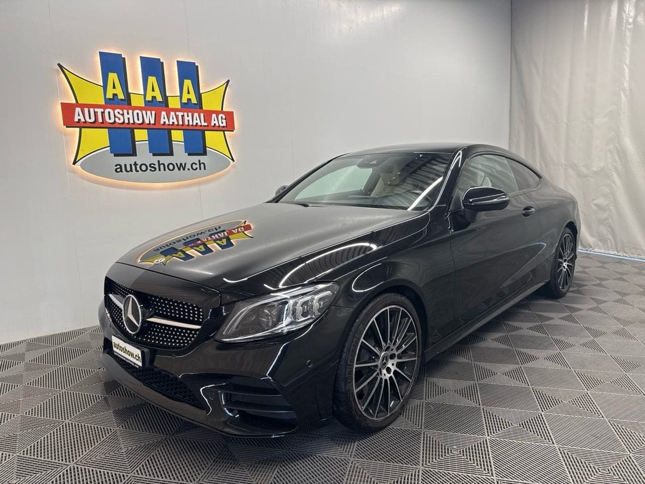 Mercedes-Benz C-Klasse MERCEDES-BENZ C 300 d Coupé AMG Line 9G-Tronic