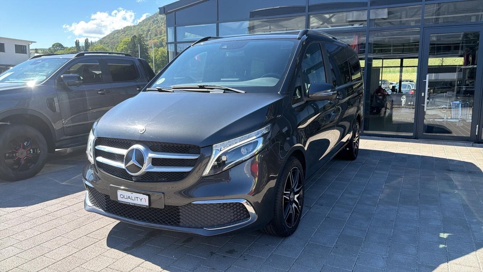 Mercedes-Benz V-Klasse MERCEDES-BENZ V 300 d Avantgarde kompakt 4Matic 9G-Tronic