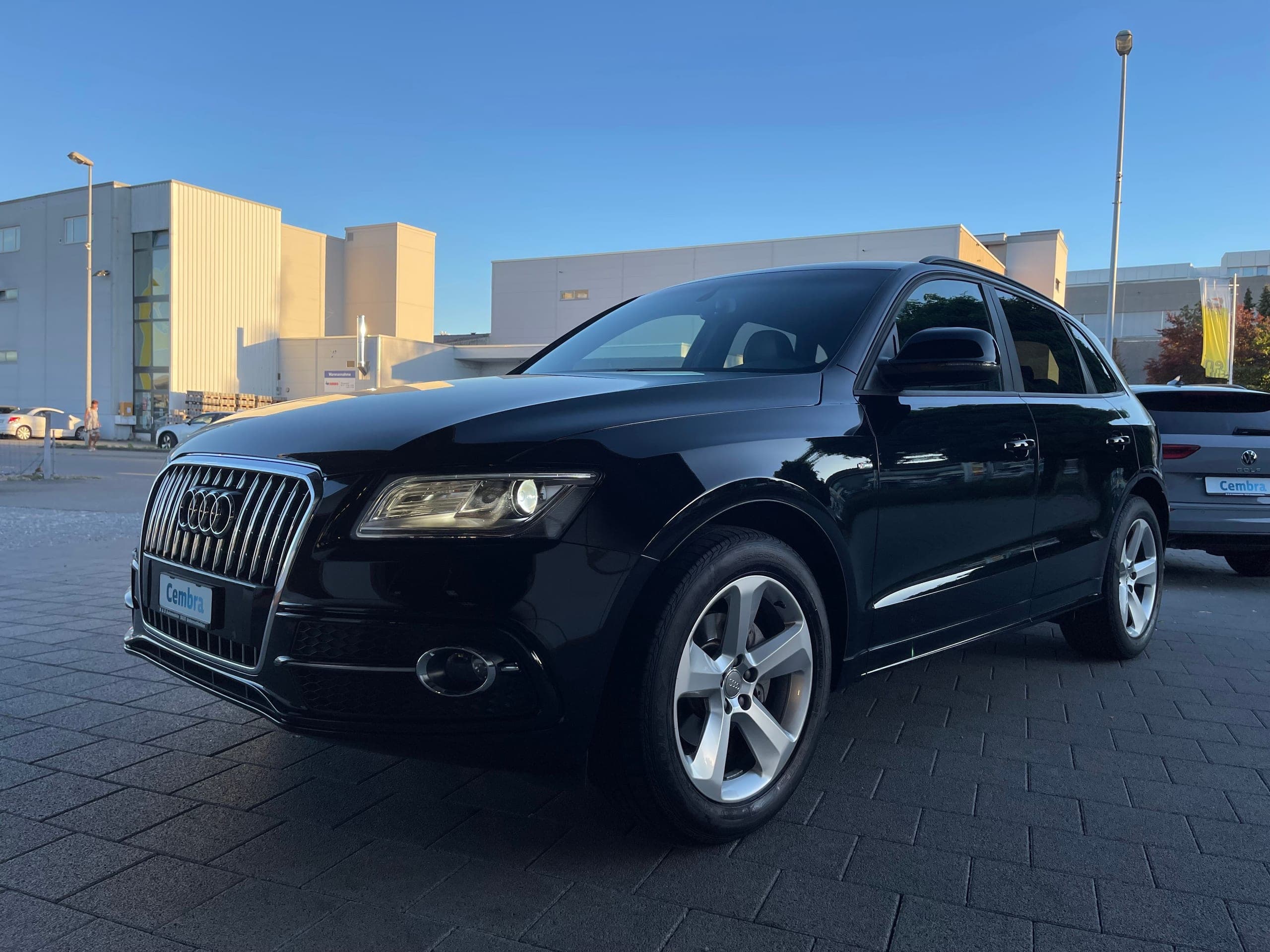 Audi Q5 AUDI Q5 2.0 TDI S-Line