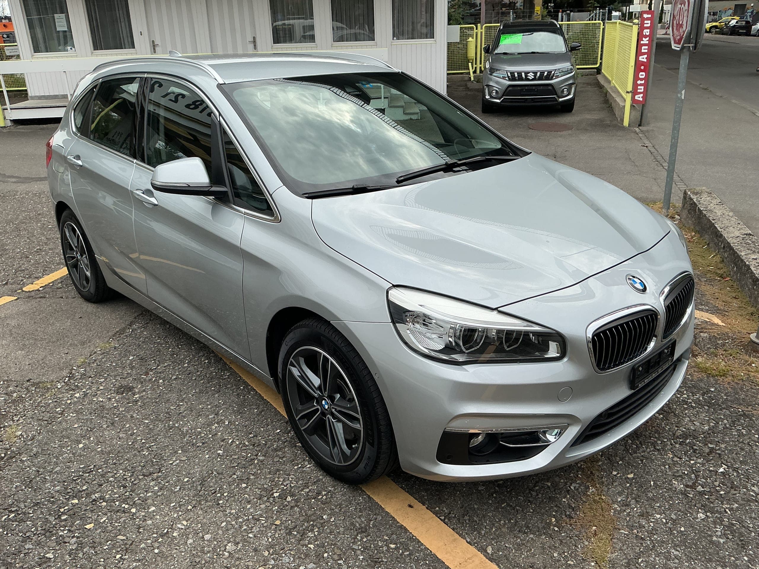 BMW 2er BMW 225i xDrive Active Tourer Luxury Line Steptronic