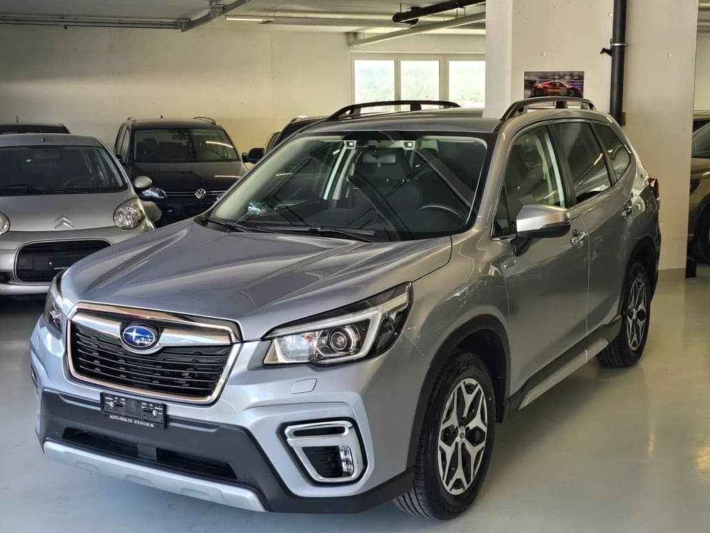 Subaru Forester SUBARU Forester 2.0i Swiss Plus Lineartronic 8fache Alufelgen