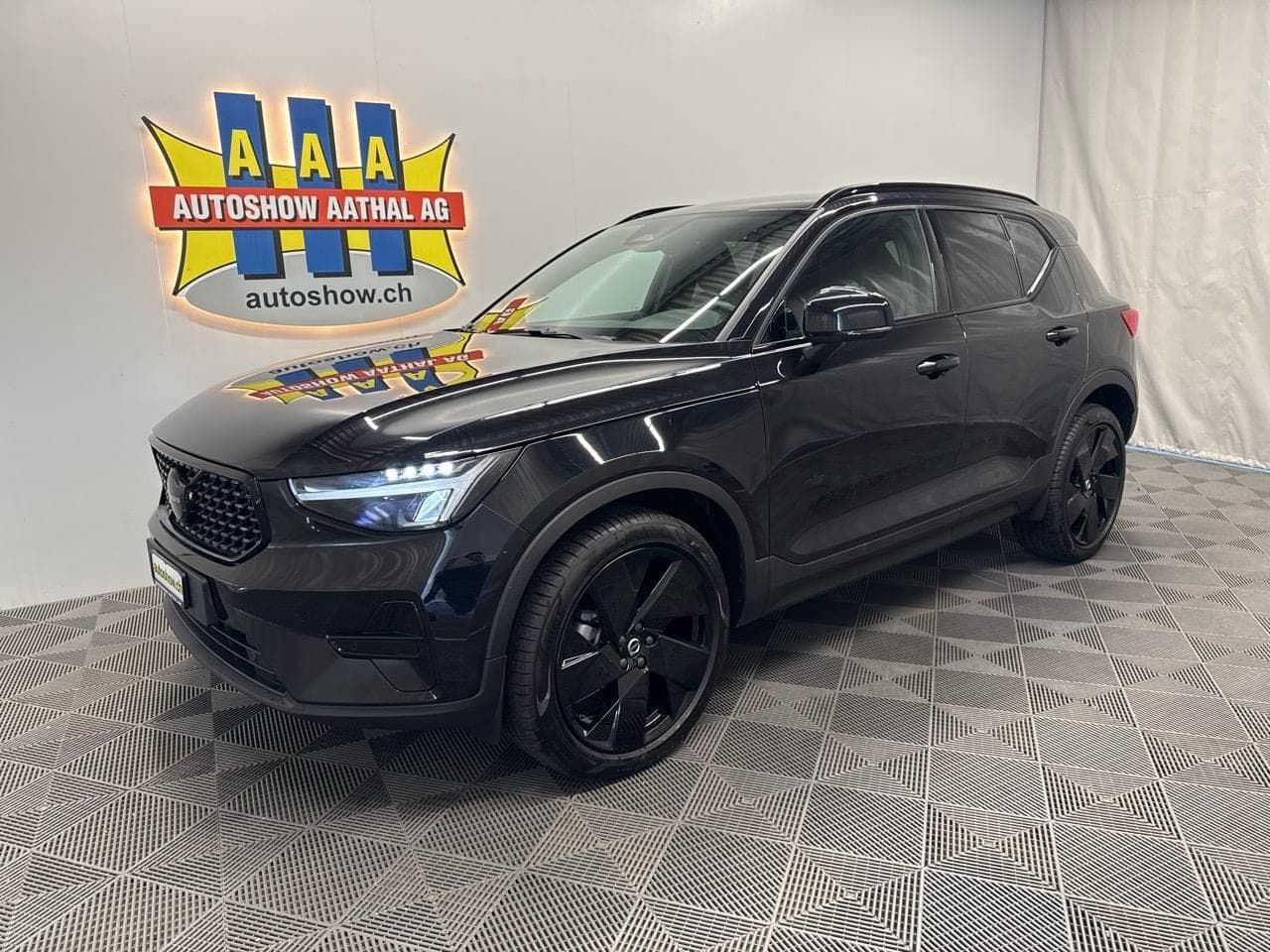 Volvo XC40 VOLVO XC40 B3 BLACK EDITION PLUS DCT