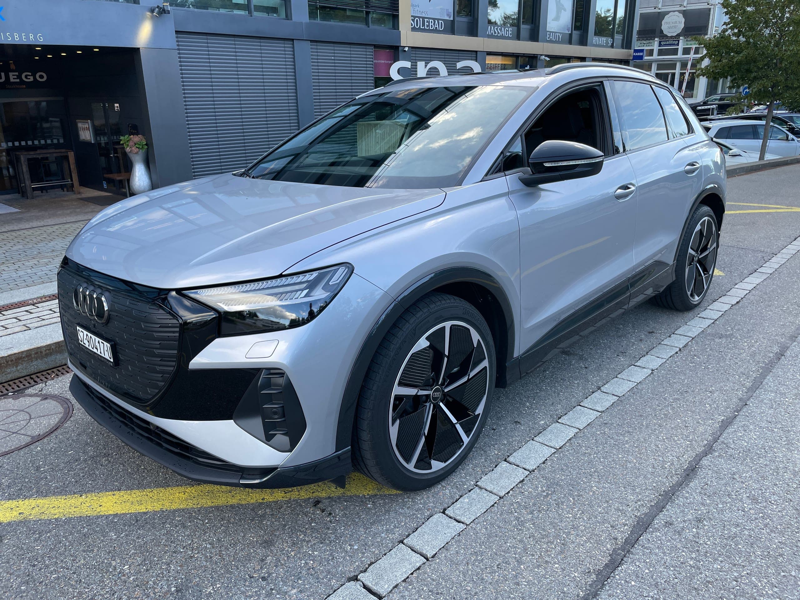 Audi Q4 e-tron AUDI Q4 e-tron 35