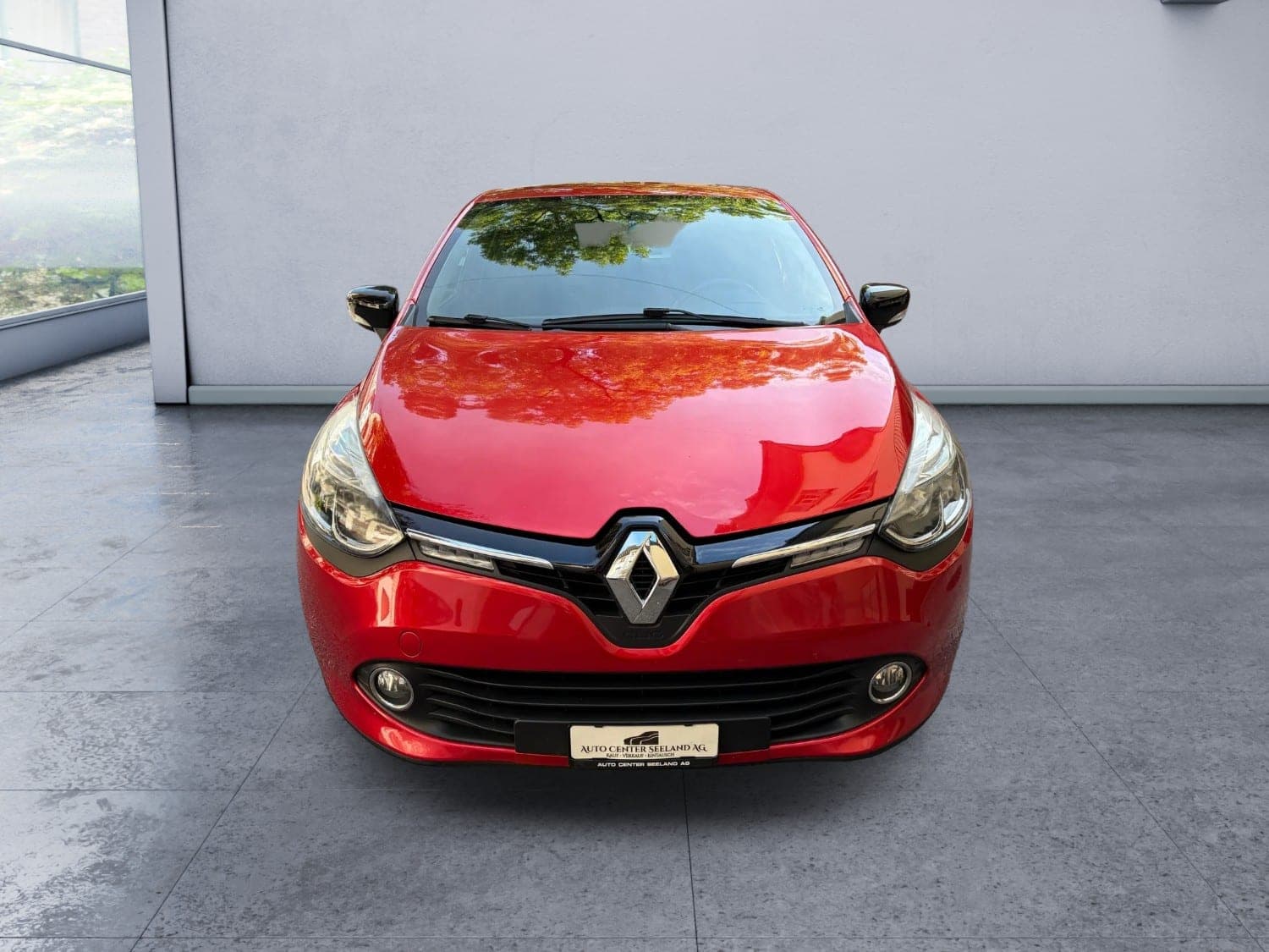 Renault Clio RENAULT Clio 0.9 12V Swiss Edition