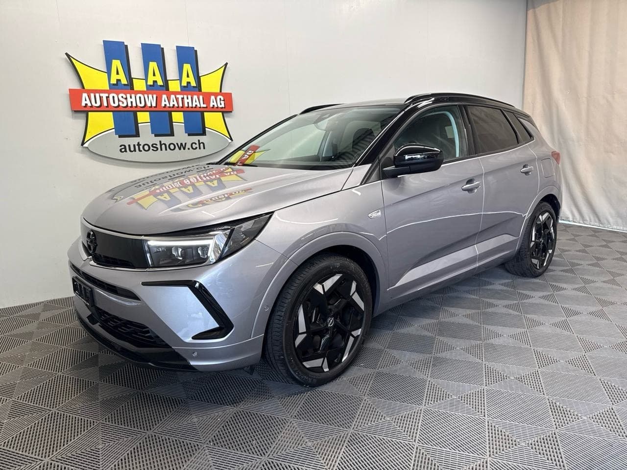 Opel Grandland X OPEL Grandland 1.6 Hybrid4 GS Line Automatik