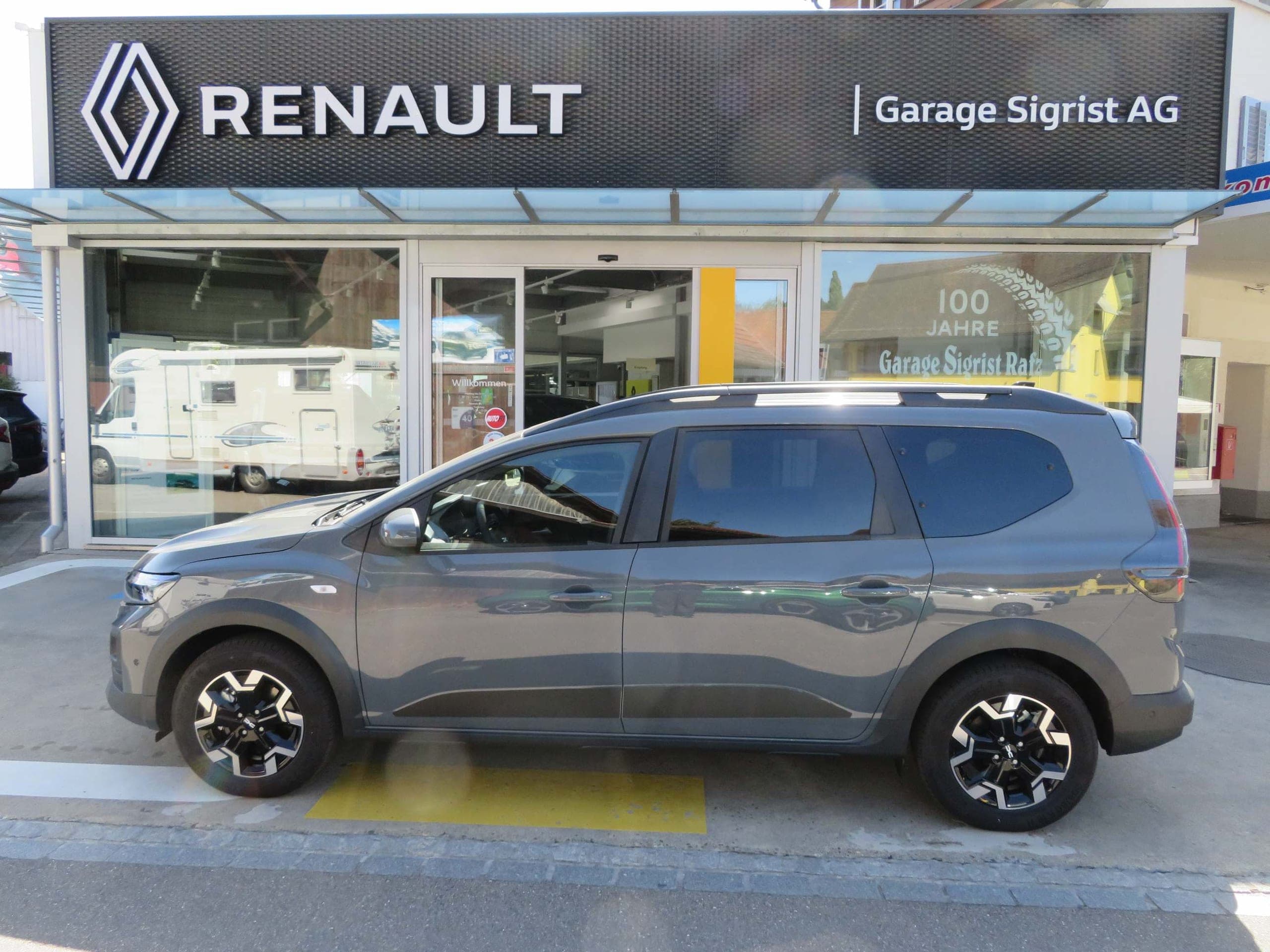 Dacia Jogger DACIA Jogger 1.8 Hybrid Journey 7P