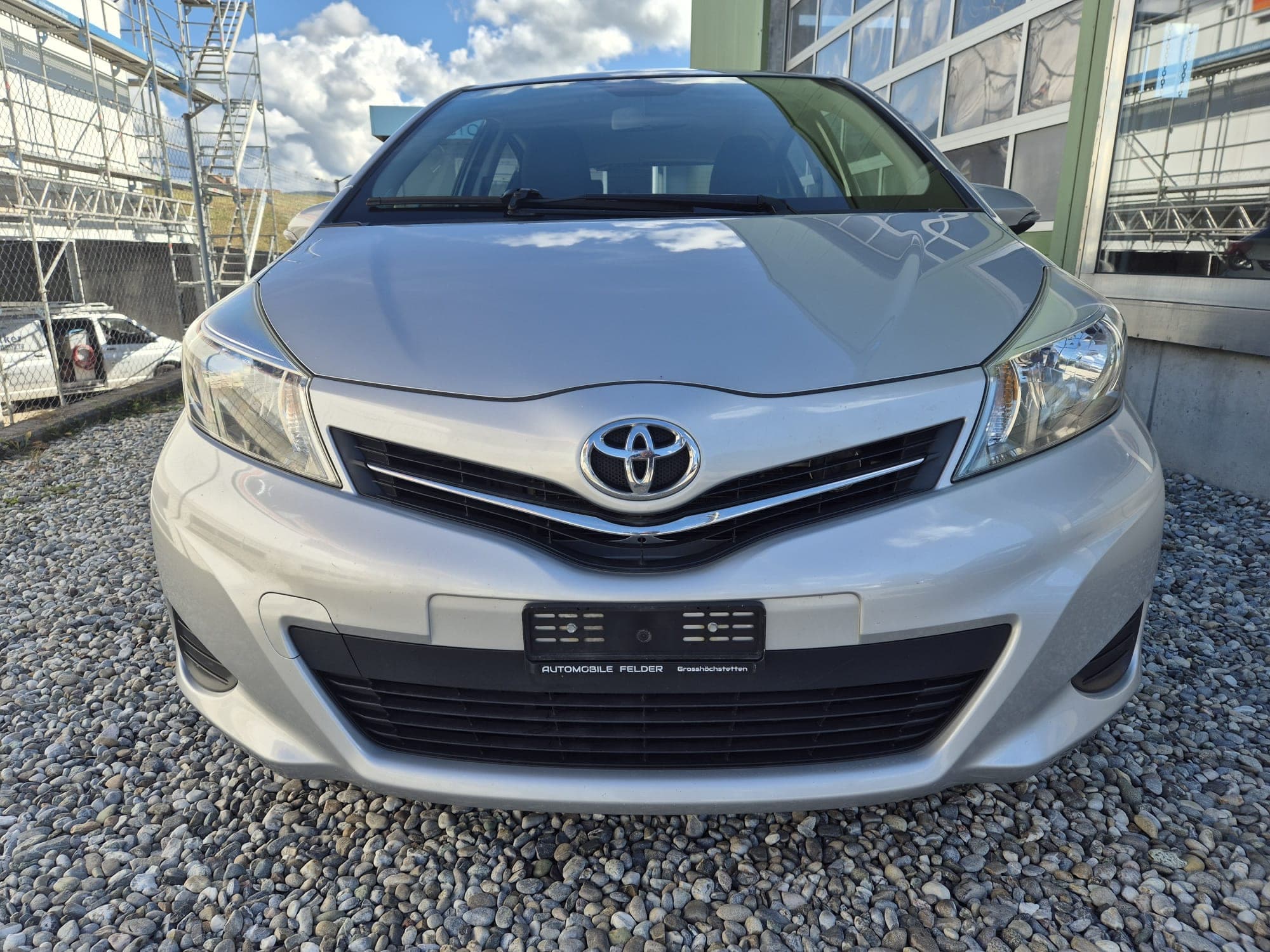 Toyota Yaris TOYOTA Yaris 1.33 Luna