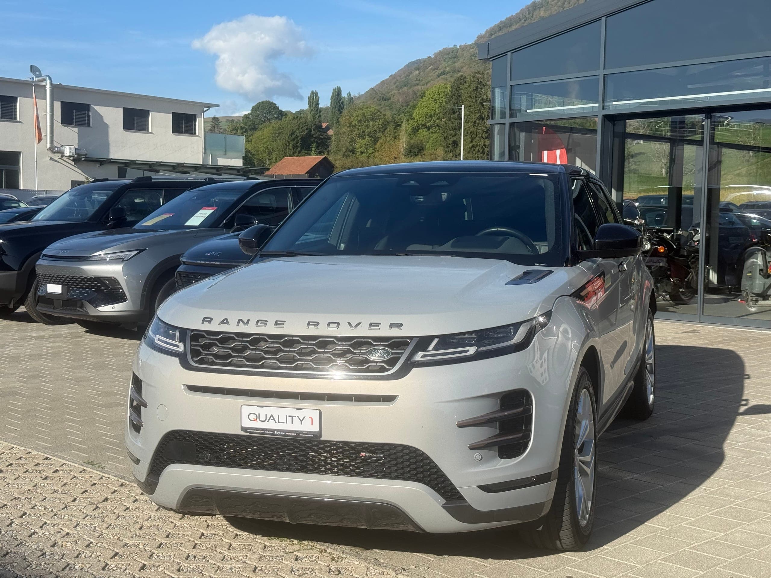 Land Rover Range Rover Evoque LAND ROVER Range Rover Evoque P 300e SE AT8