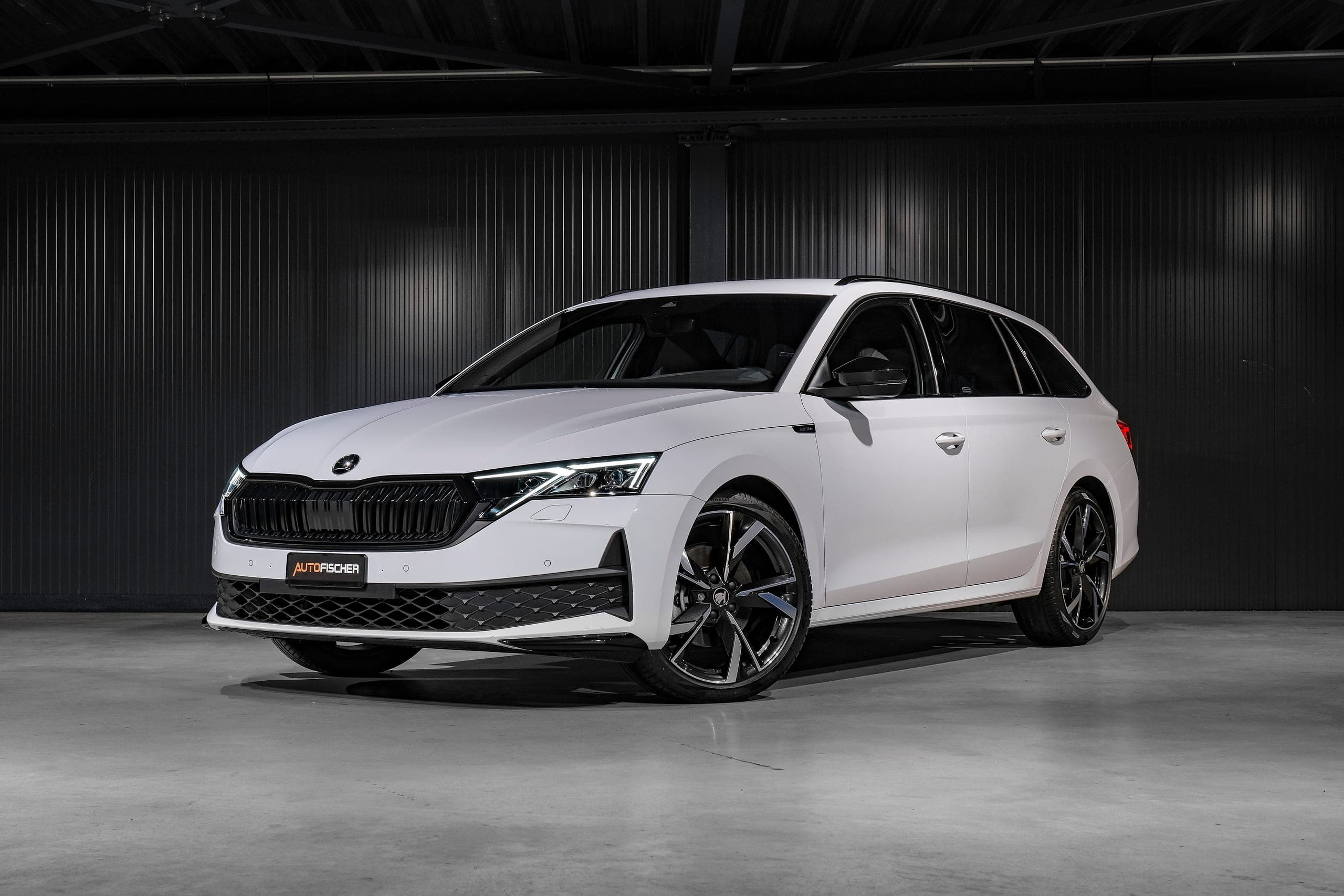 Skoda Octavia SKODA Octavia Combi 1.5 TSI mHEV DSG SportLine