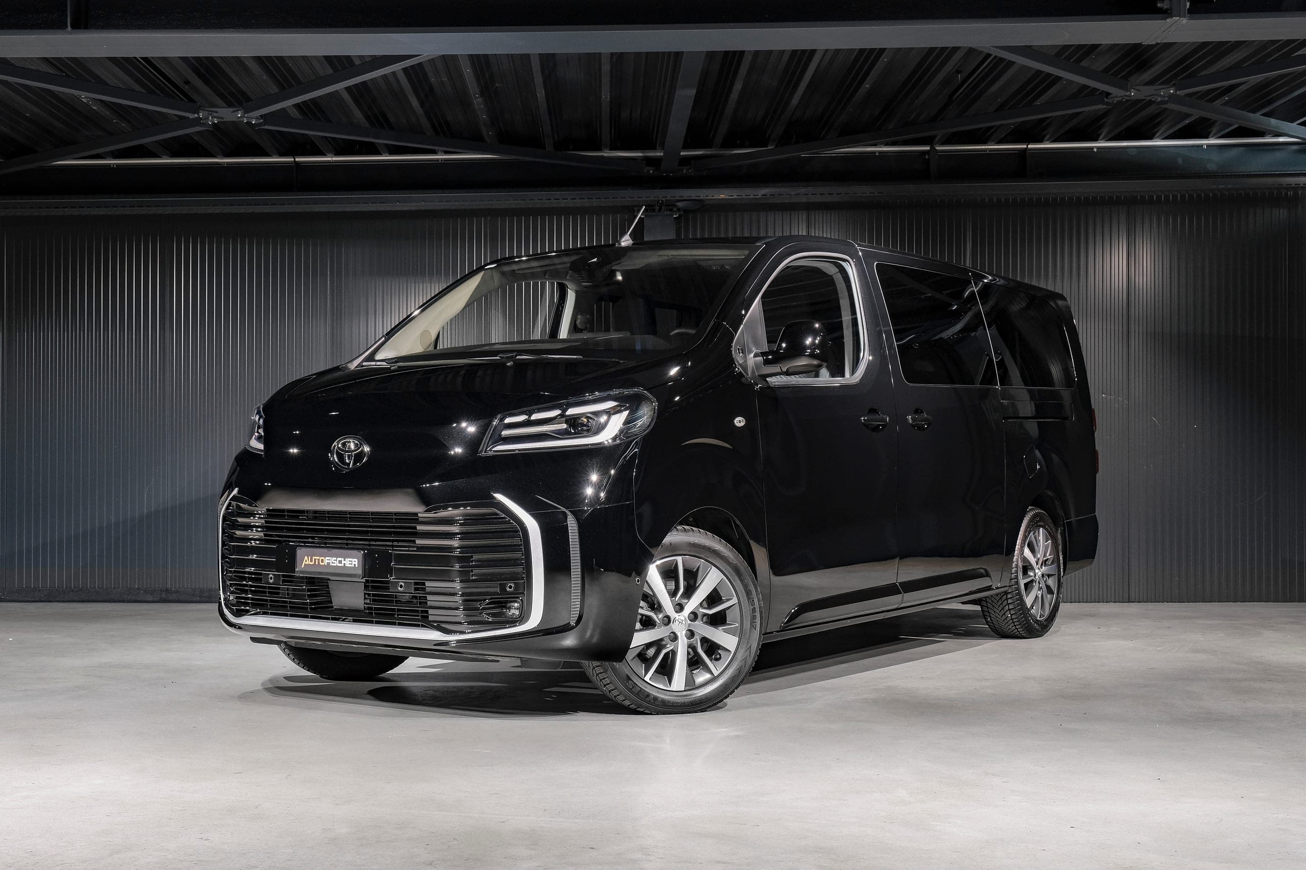 Toyota Proace Verso TOYOTA Proace Verso 2.0 D-4D Long 8-Sitzer