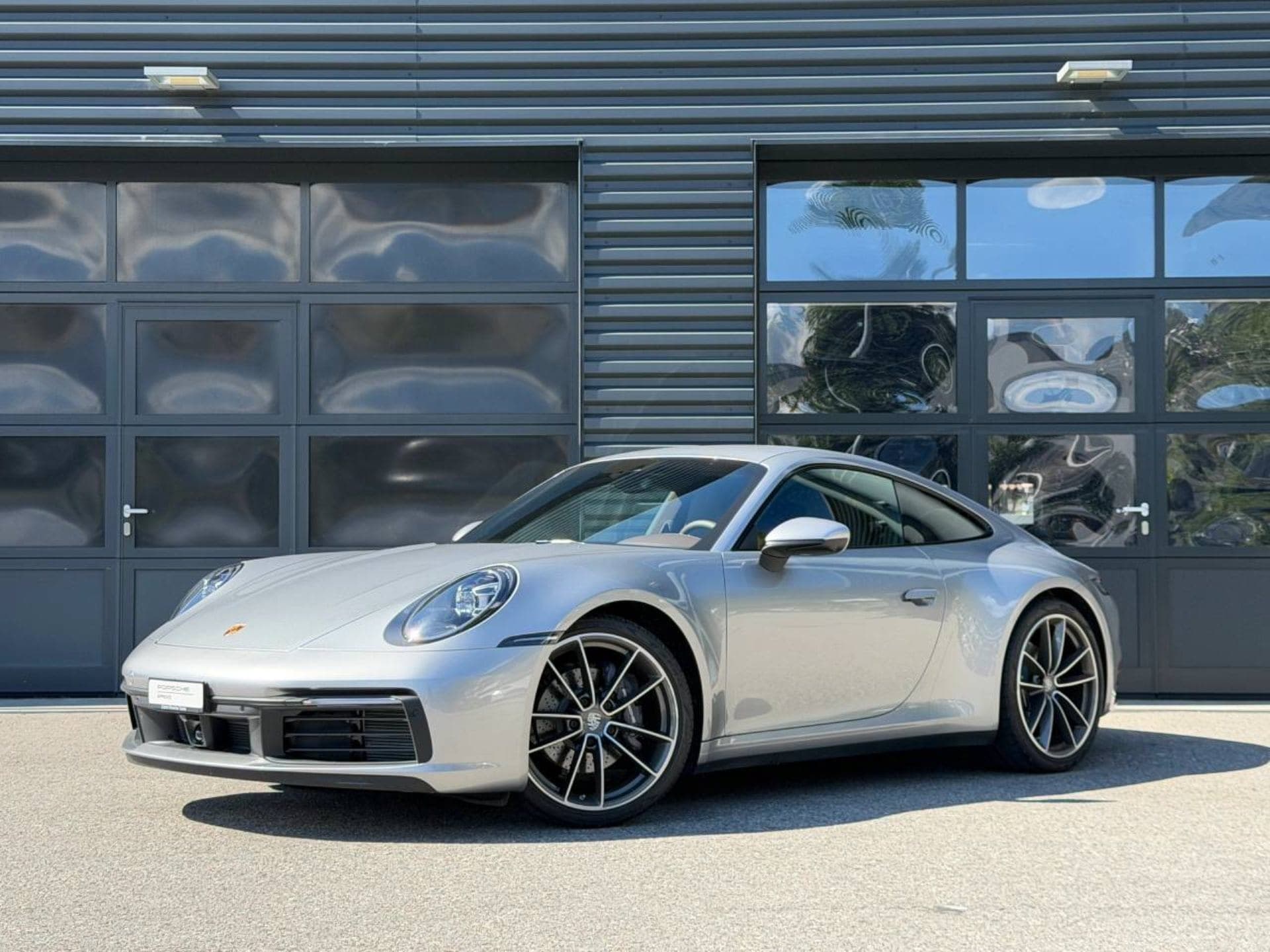 Porsche 911 PORSCHE 911 Carrera 4