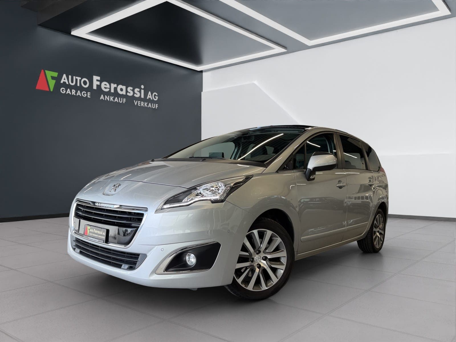 Peugeot 5008 PEUGEOT 5008 2.0 HDI Business Tiptronic