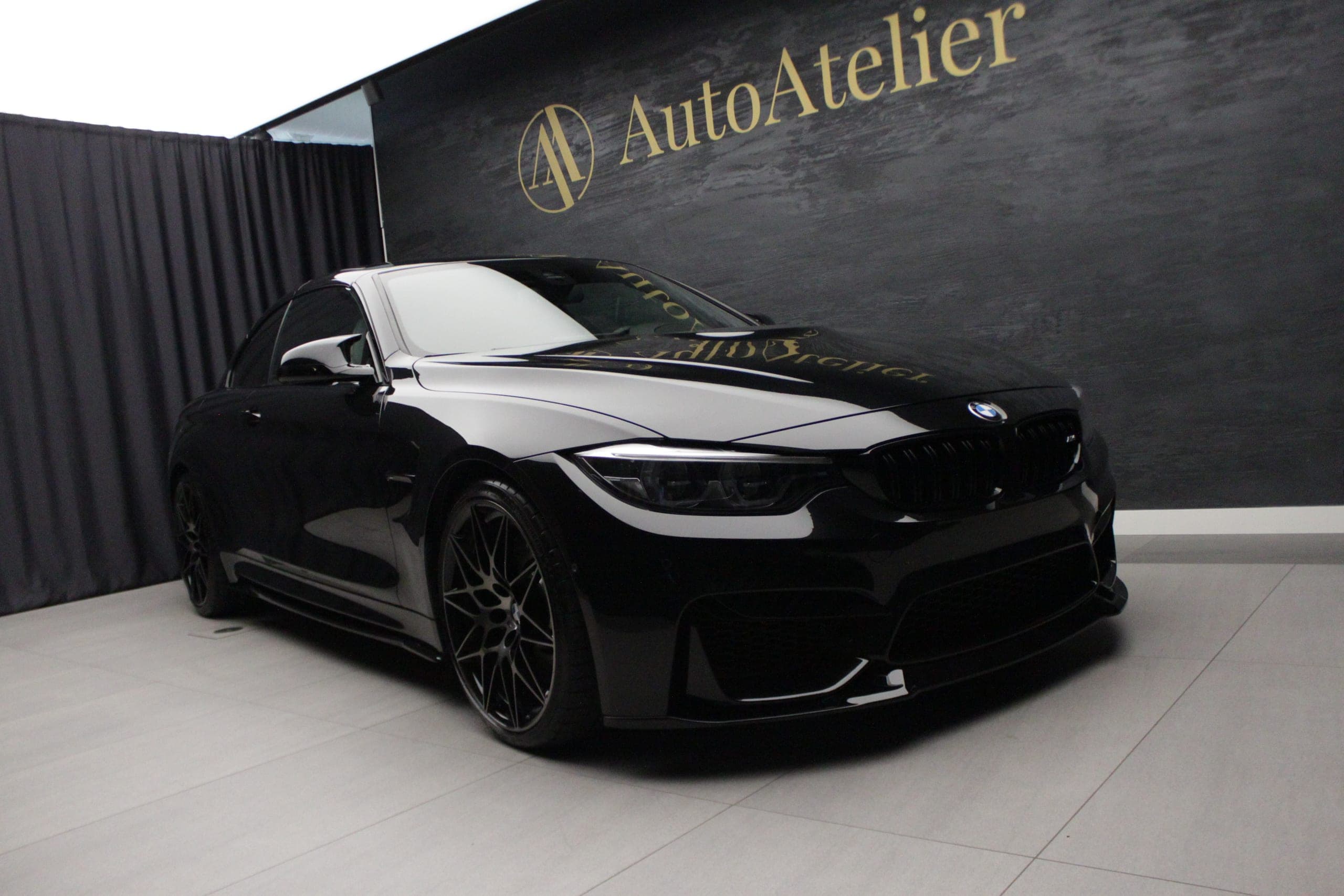 BMW 4er BMW M4 Cabriolet Drivelogic M Competition
