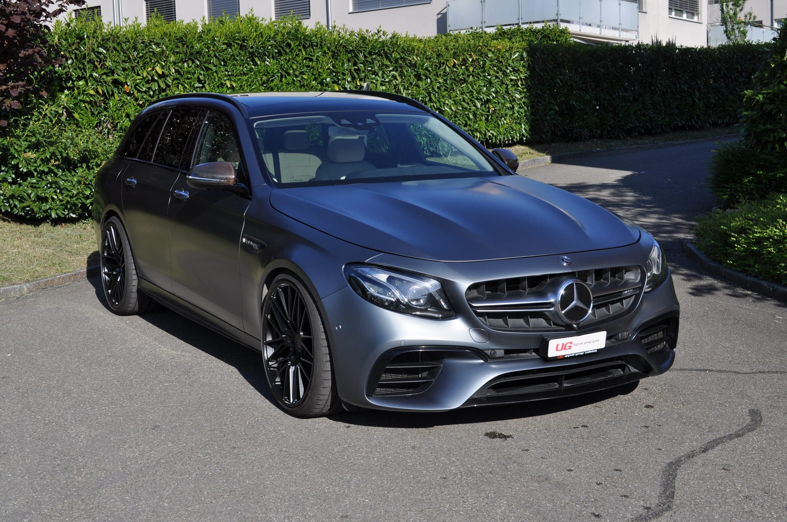 Mercedes-Benz E-Klasse MERCEDES-BENZ E 63 AMG S 4 Matic 9G-Tronic