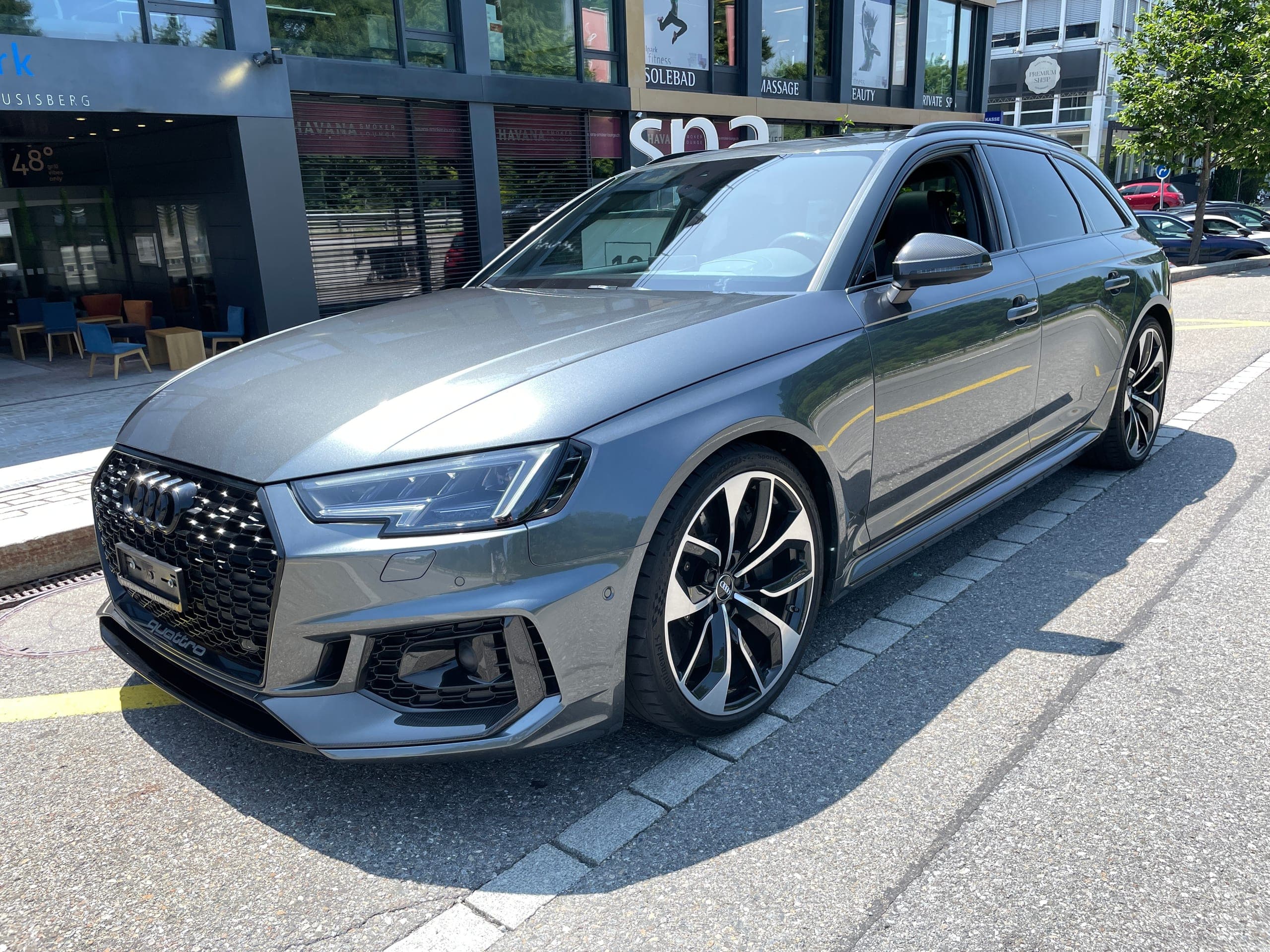 Audi S4 / RS4 AUDI RS4 Avant 2.9 TFSI quattro tiptronic