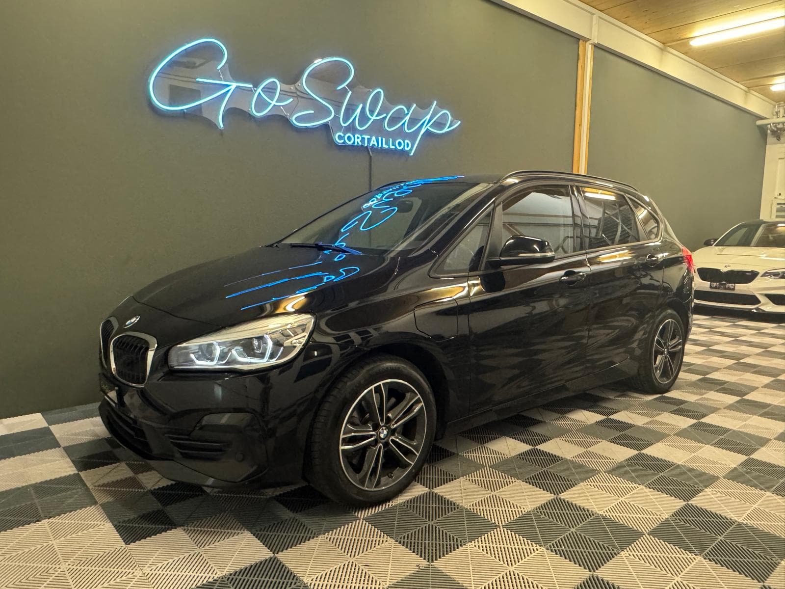 BMW 2er BMW 225xe iPerformance Active Tourer Steptronic