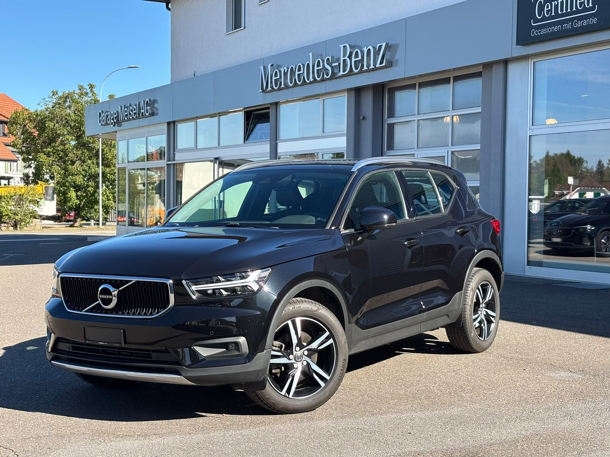 Volvo XC40 VOLVO XC 40 2.0 D4 Momentum AWD