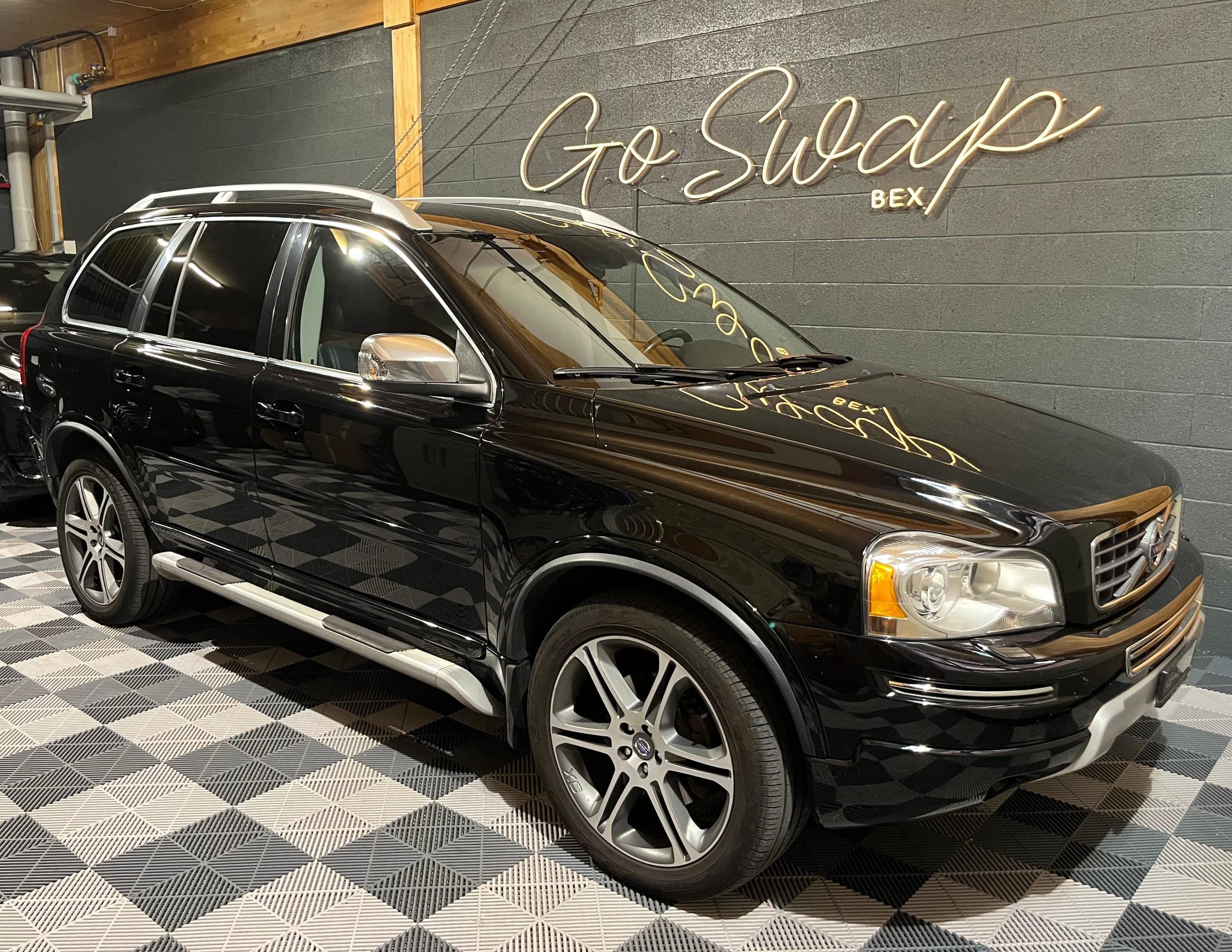 Volvo XC90 VOLVO XC90 D5 AWD Husky Edition Geartronic