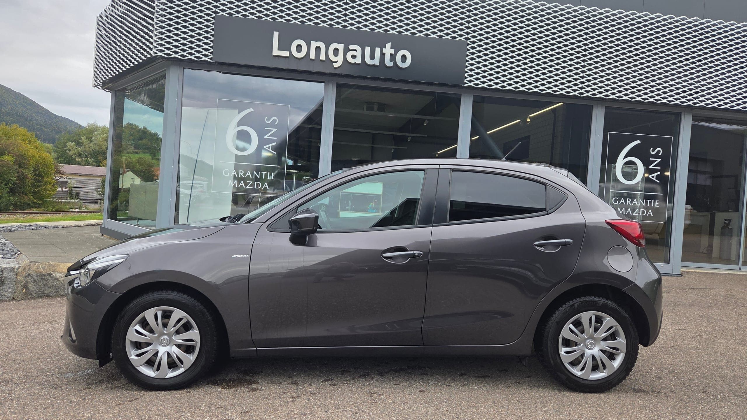 Mazda 2 MAZDA 2 SKYACTIV-G 90 Ambition Plus