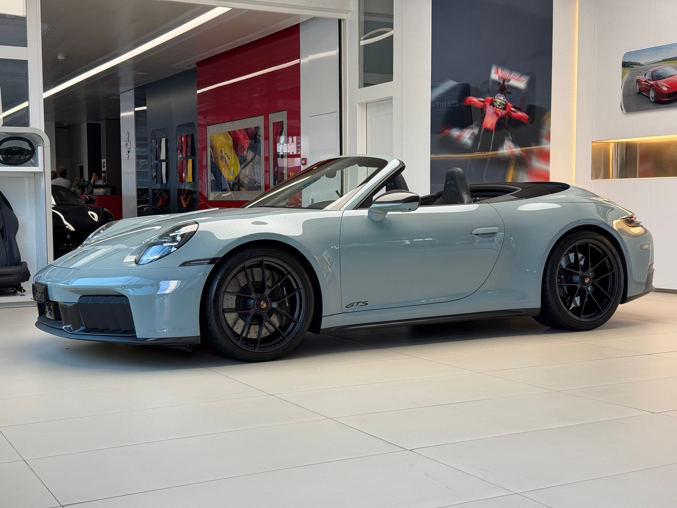 Porsche 911 PORSCHE 911 Carrera 4 GTS Cabriolet