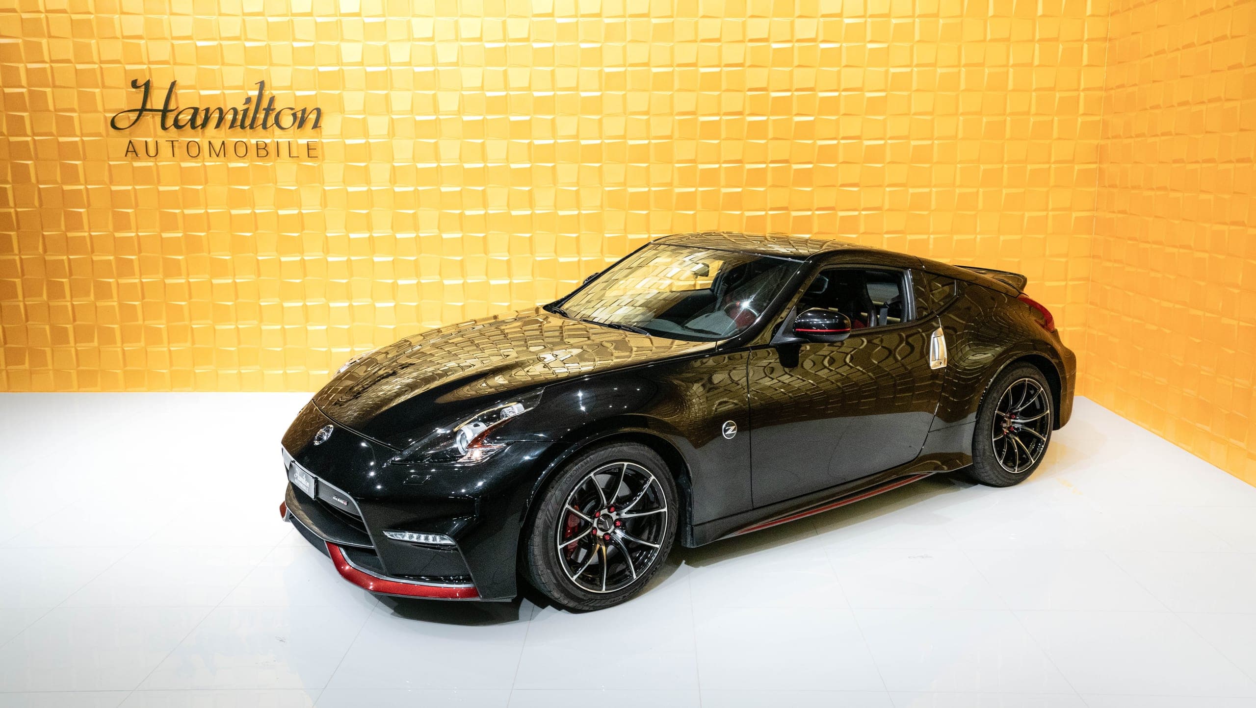 Nissan 370 Z NISSAN 370 Z nismo