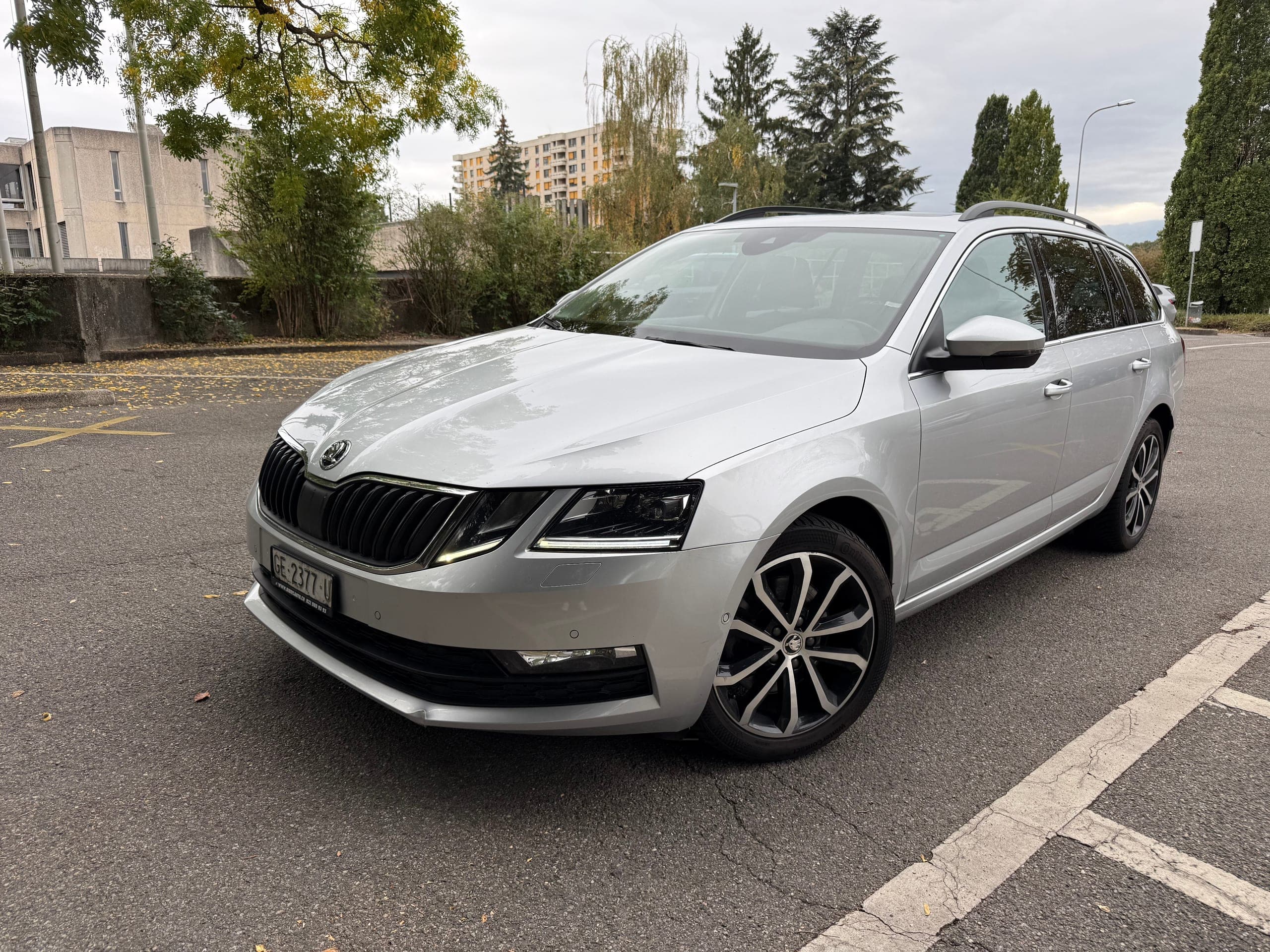 Skoda Octavia SKODA Octavia Combi 1.8 TSI Ambition 4x4 DSG