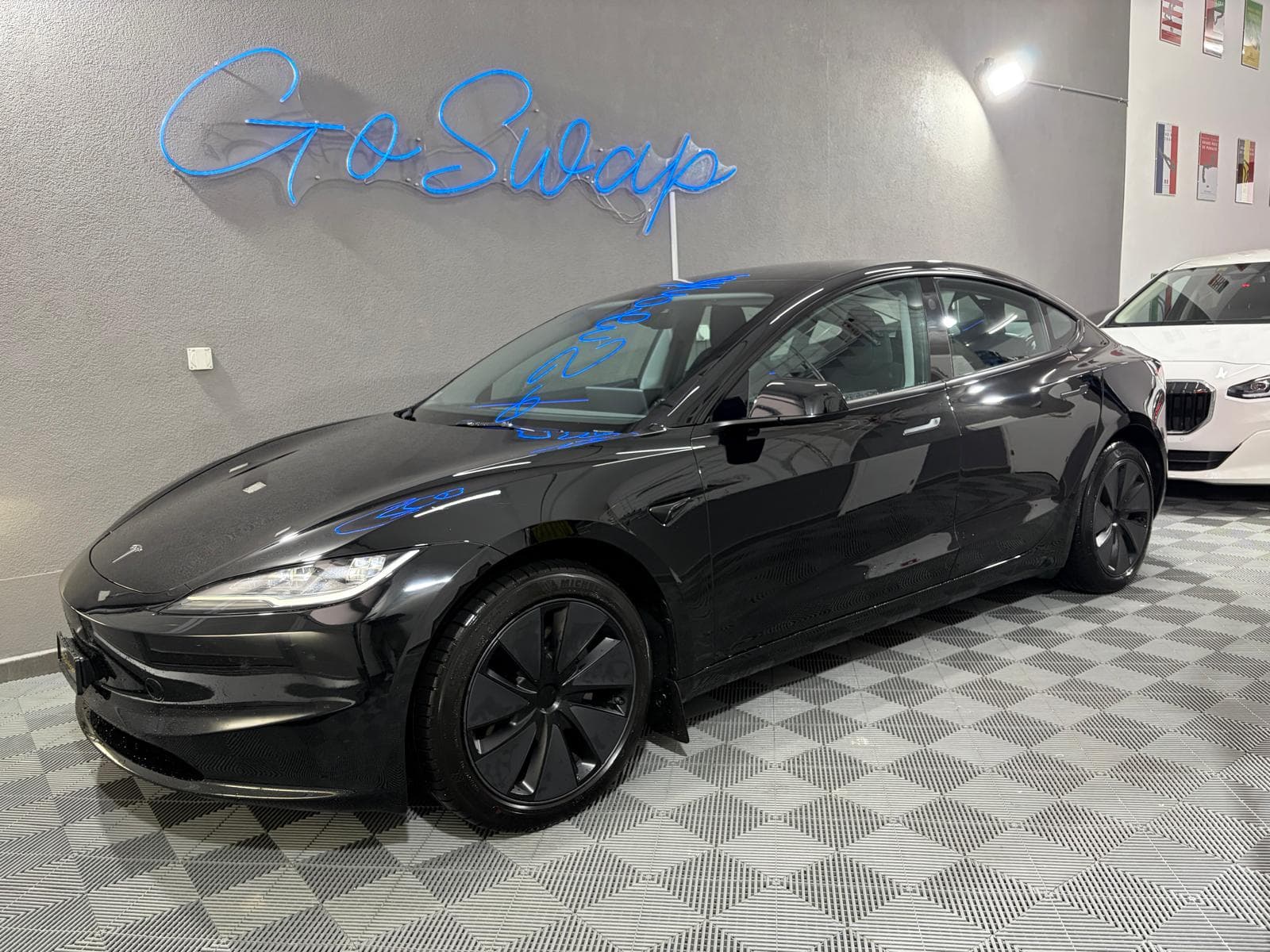 Tesla Model 3 TESLA Model 3 Highland RWD