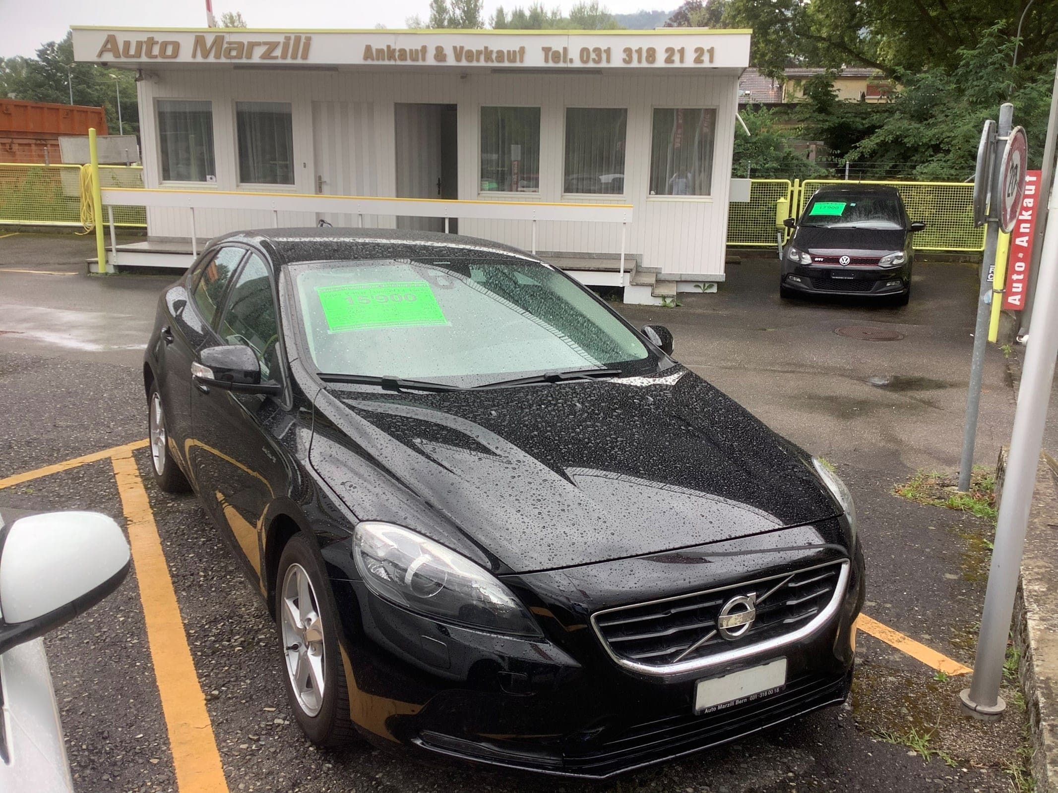 Volvo V40 VOLVO V40 D3 R-Design