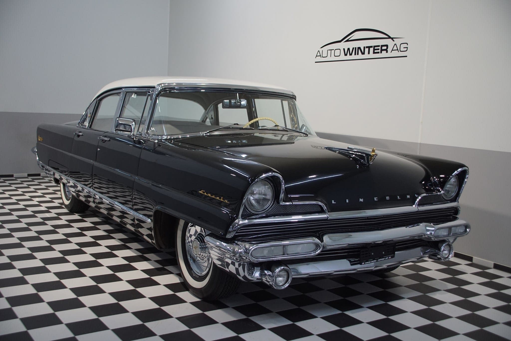 Lincoln Premiere LINCOLN Premiere V8 Model 1956