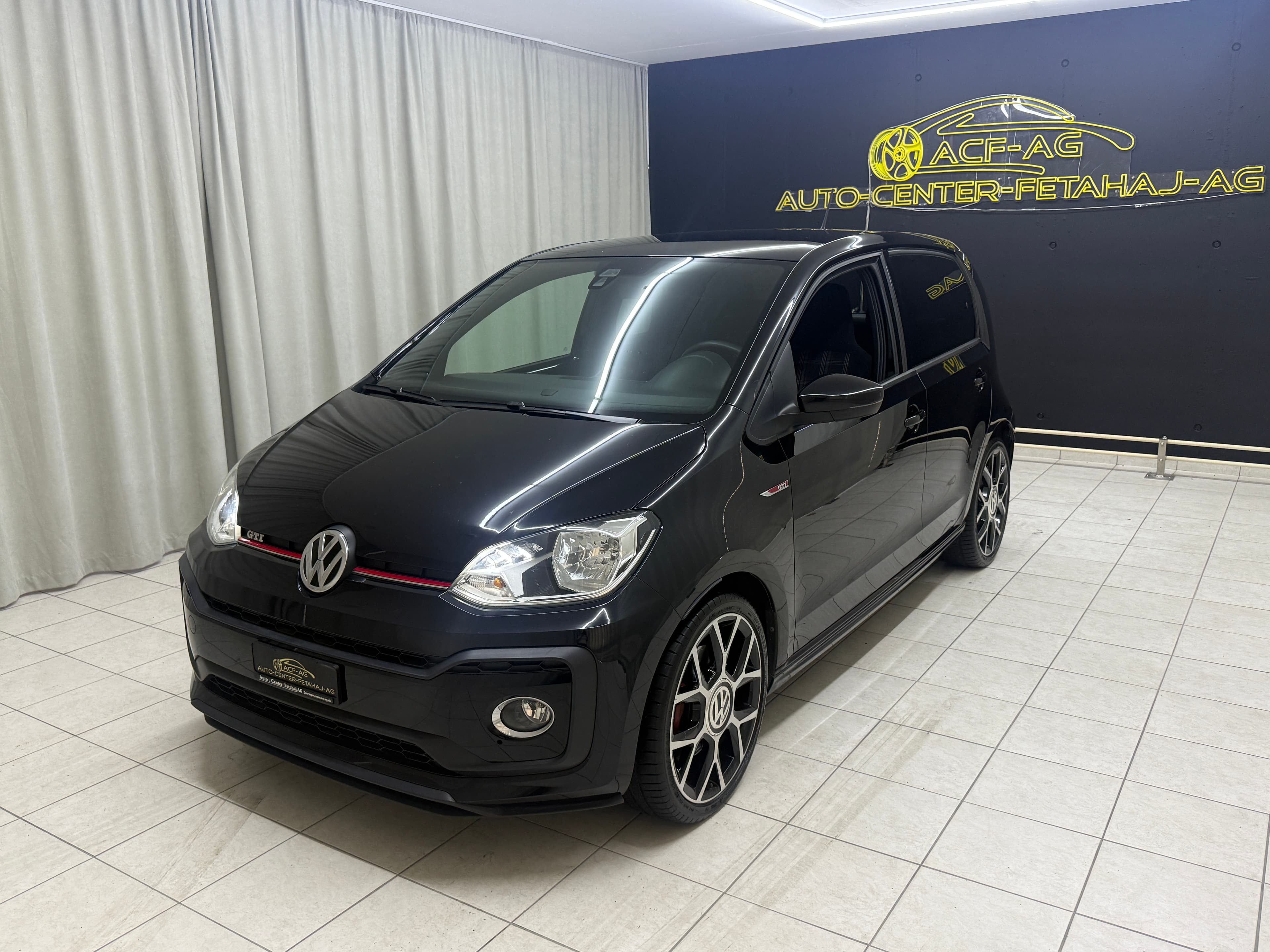 VW Up