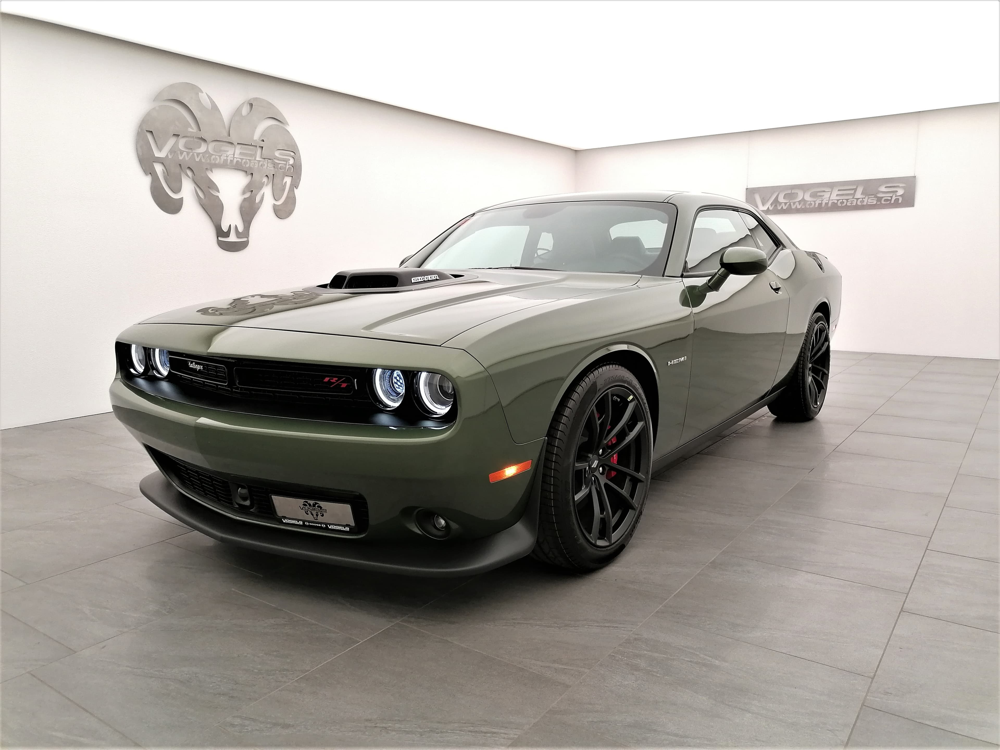 Dodge Challenger