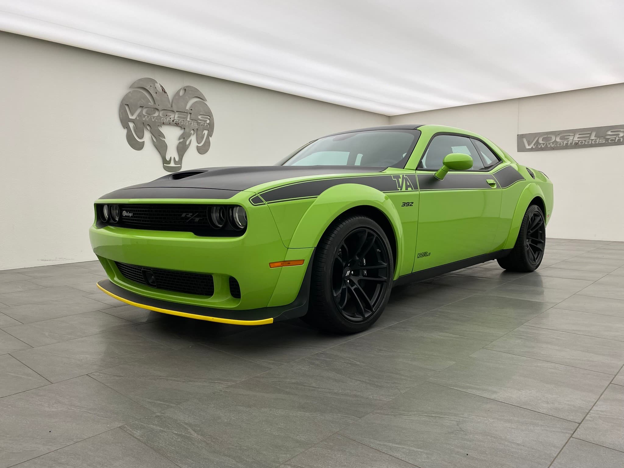Dodge Challenger