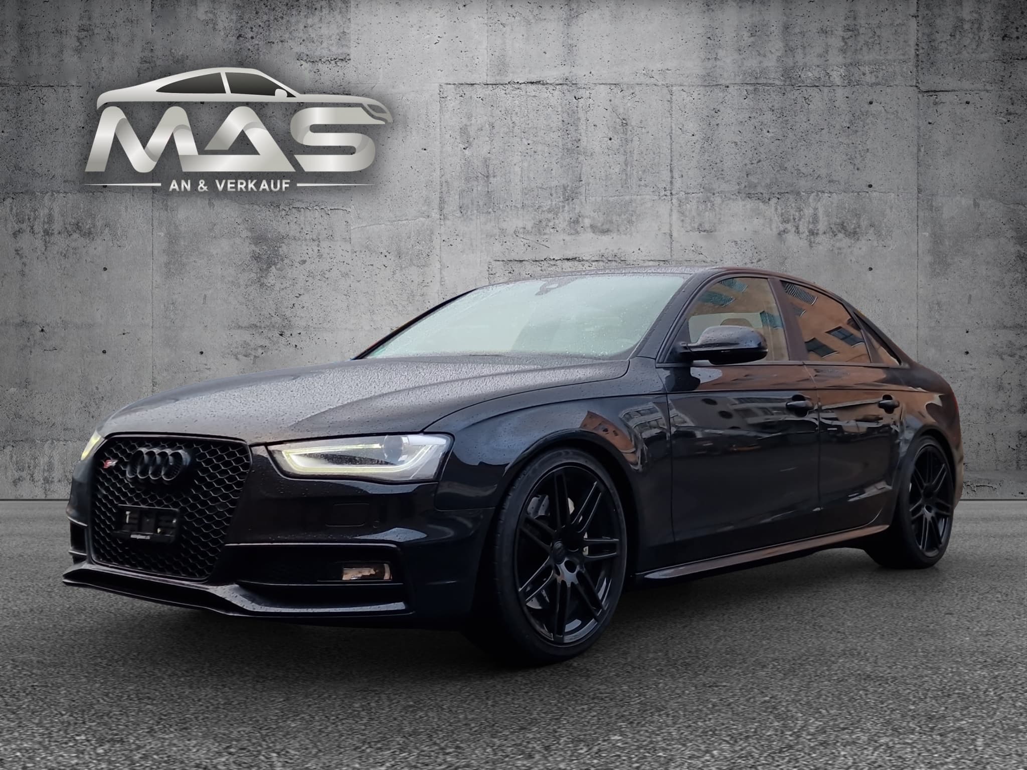 Audi S4 / RS4