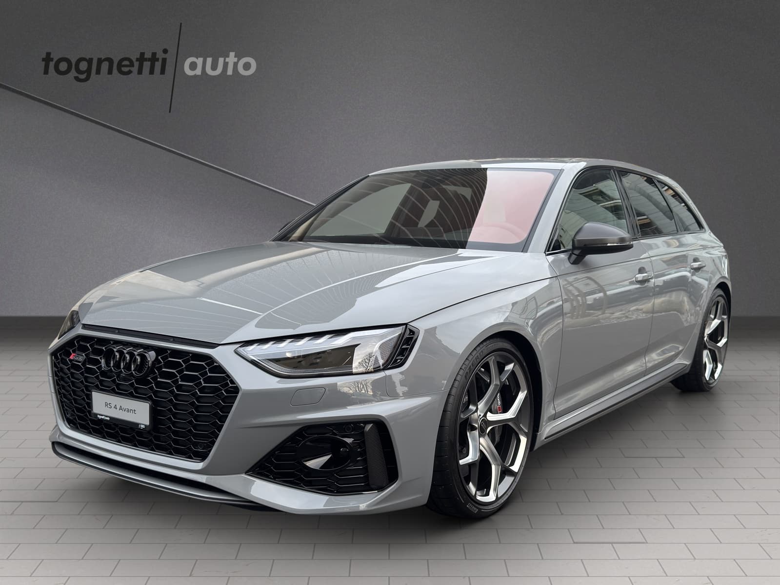 Audi S4 / RS4
