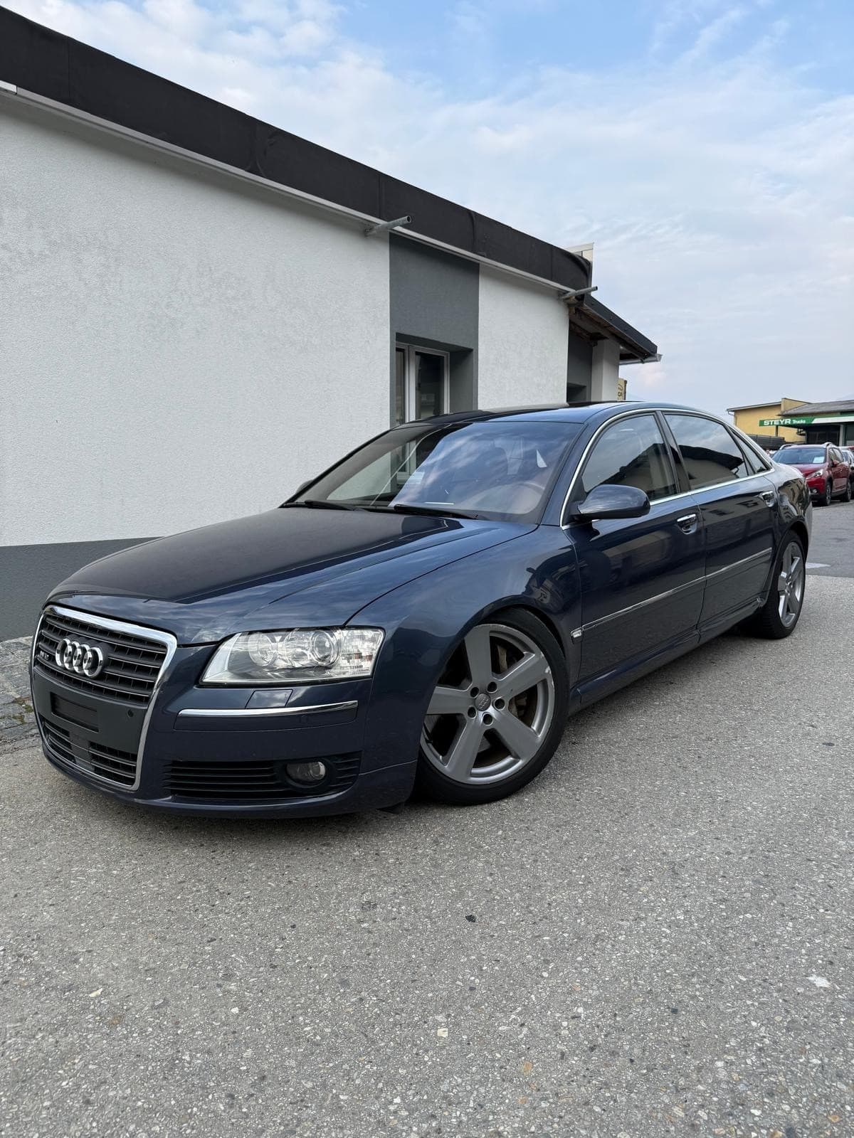 Audi A8
