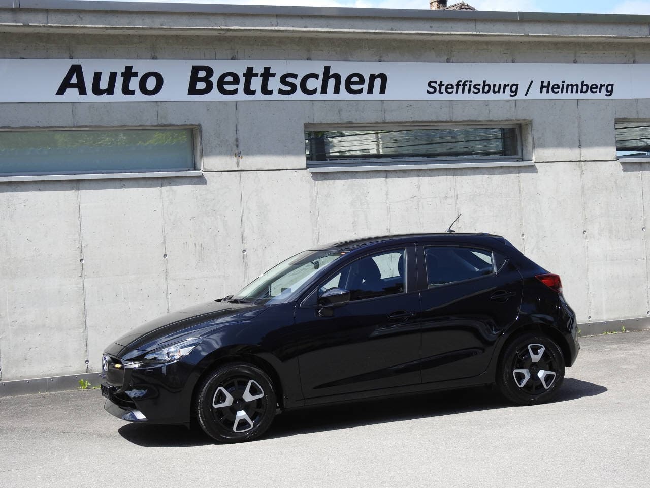 Mazda 2