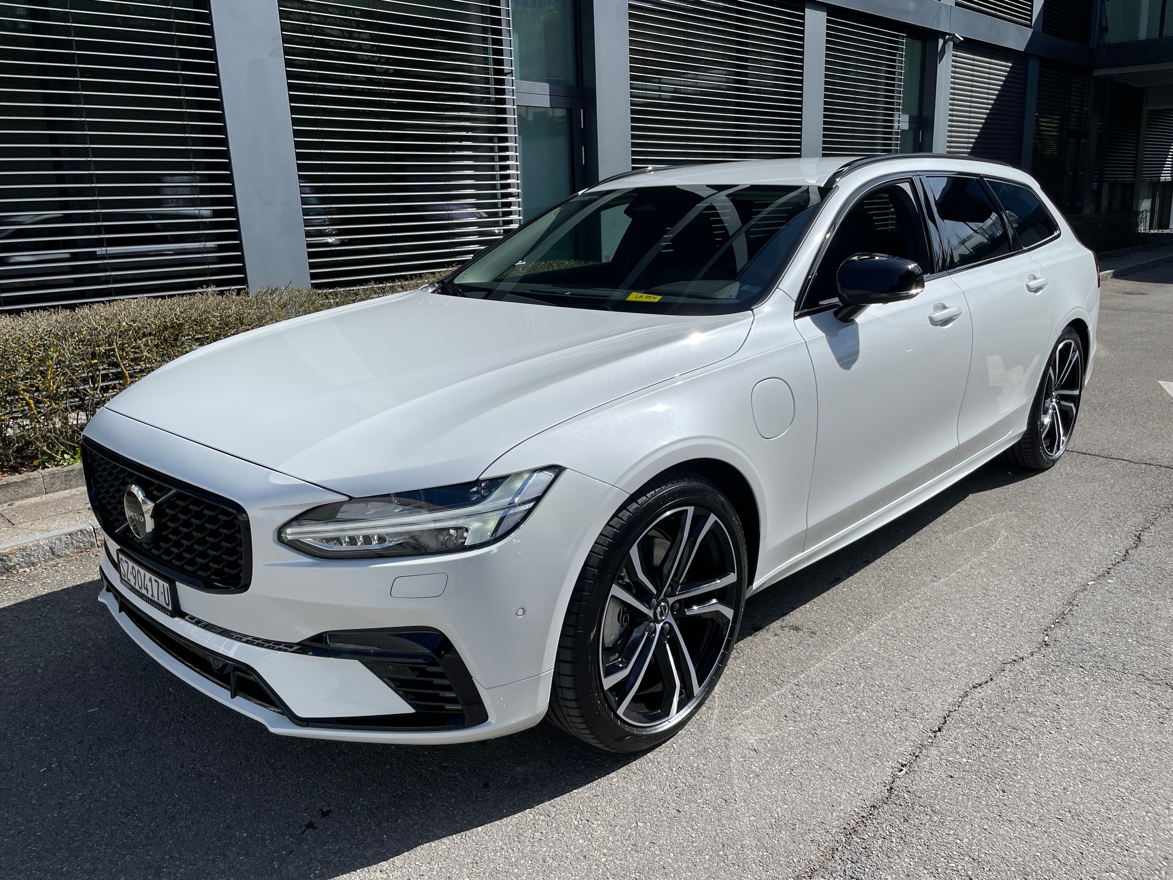 Volvo V90