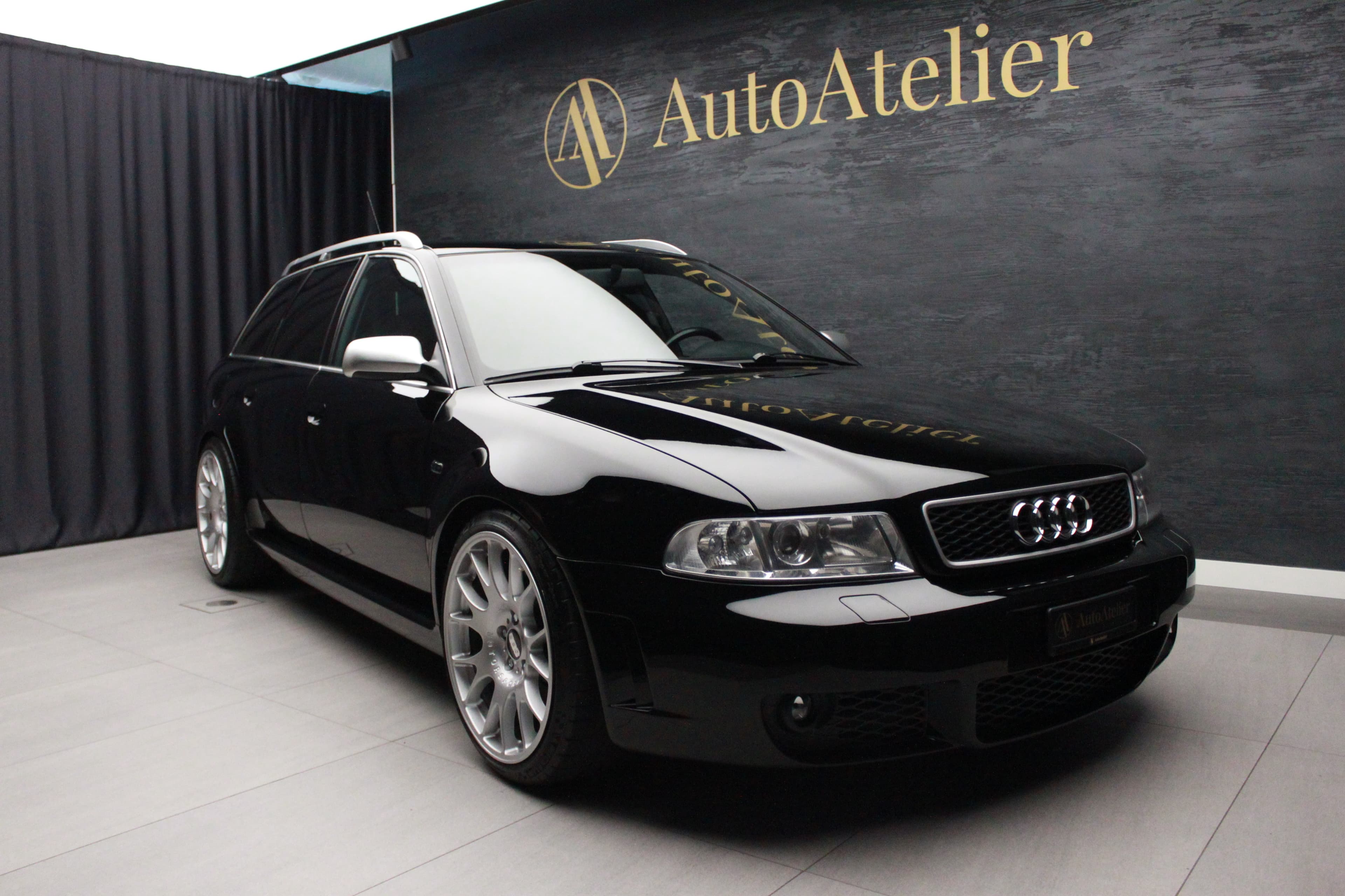 Audi S4 / RS4