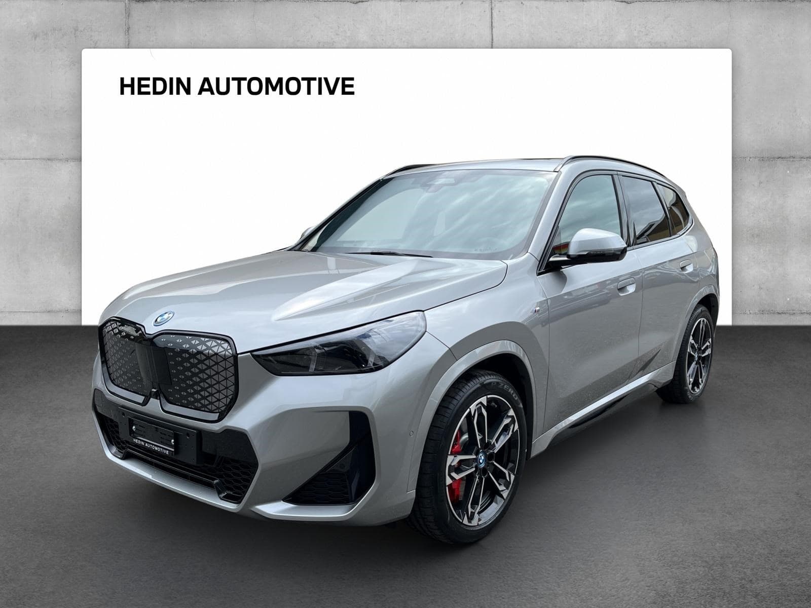 BMW iX1