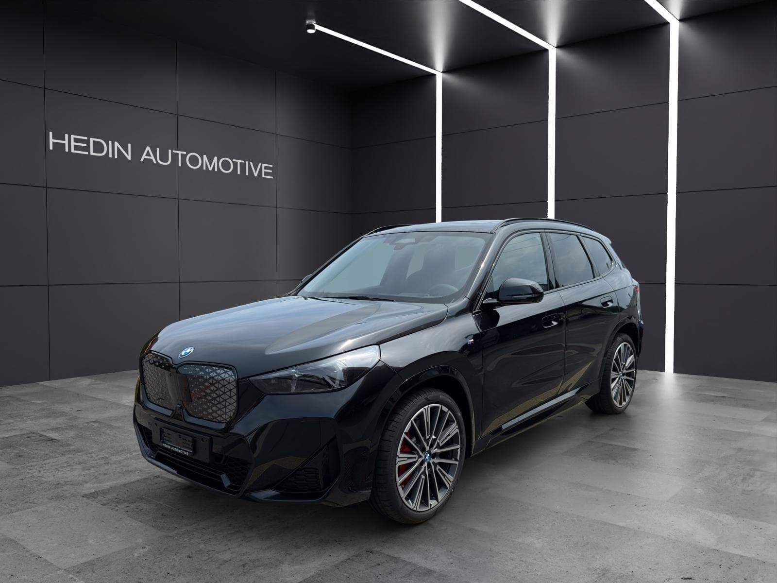 BMW iX1