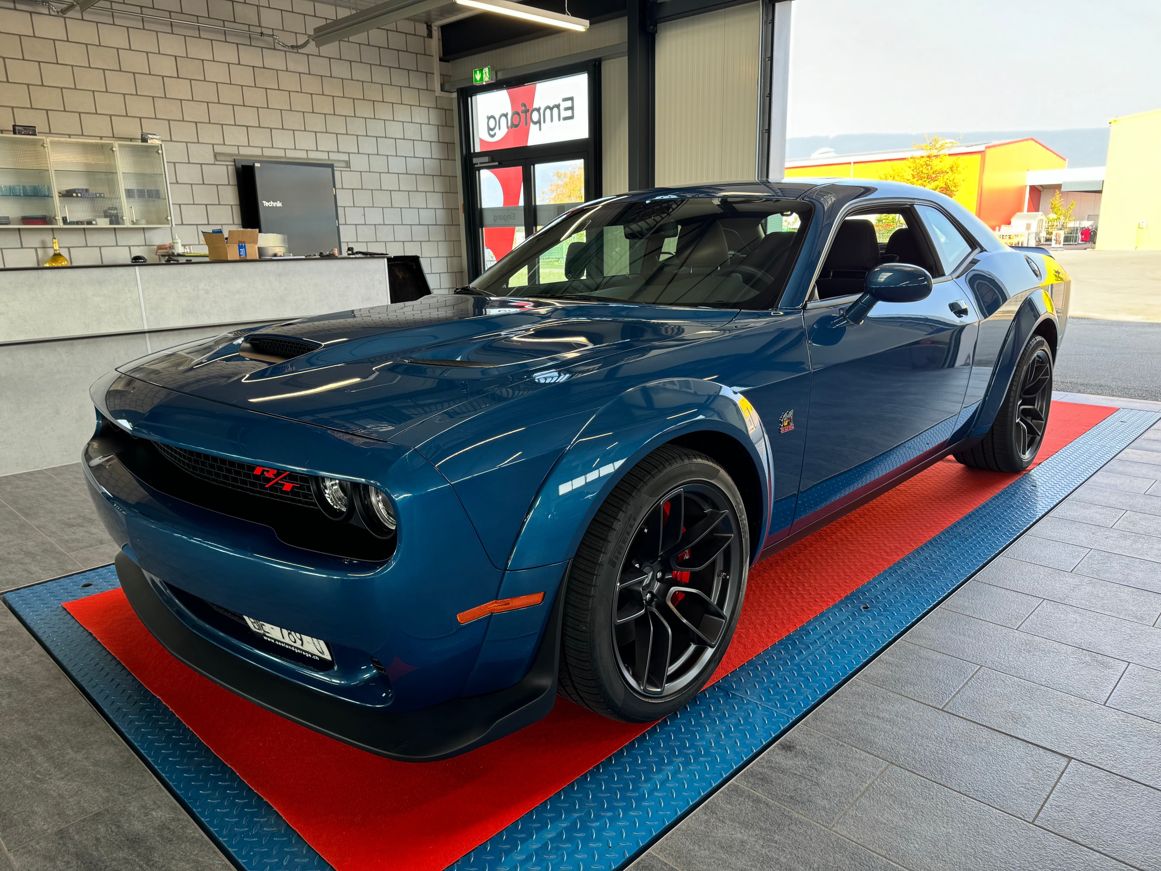 Dodge Challenger