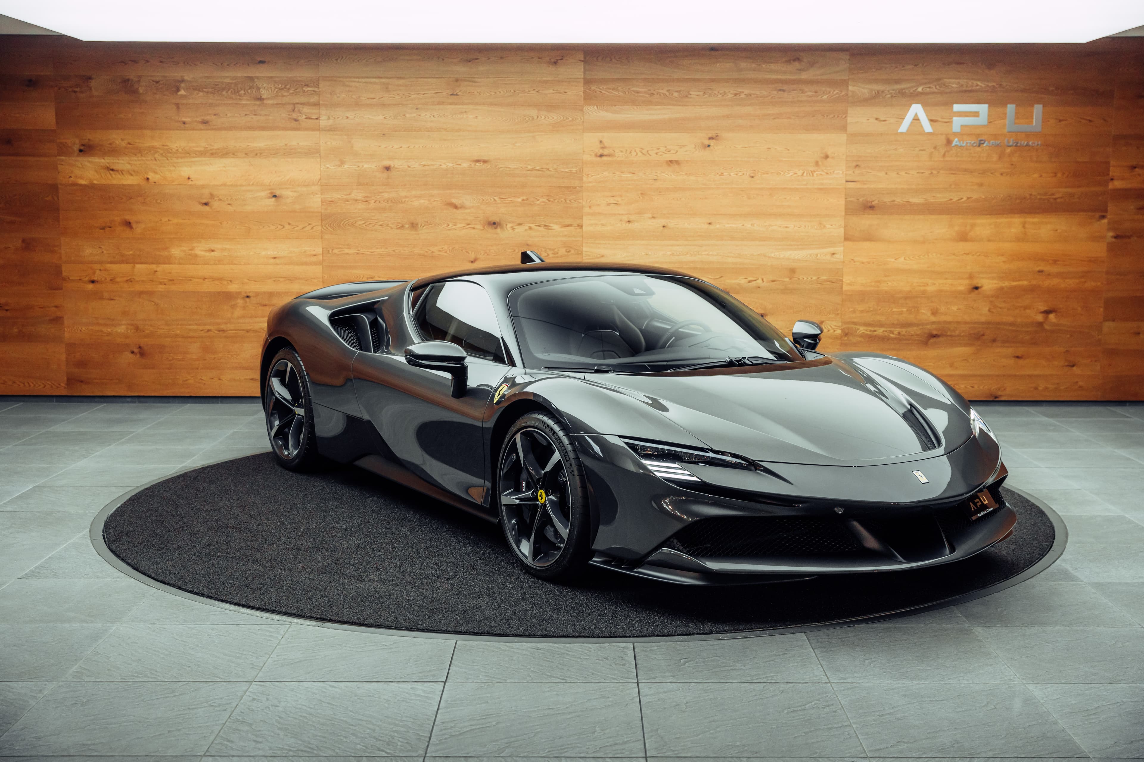 Ferrari SF90