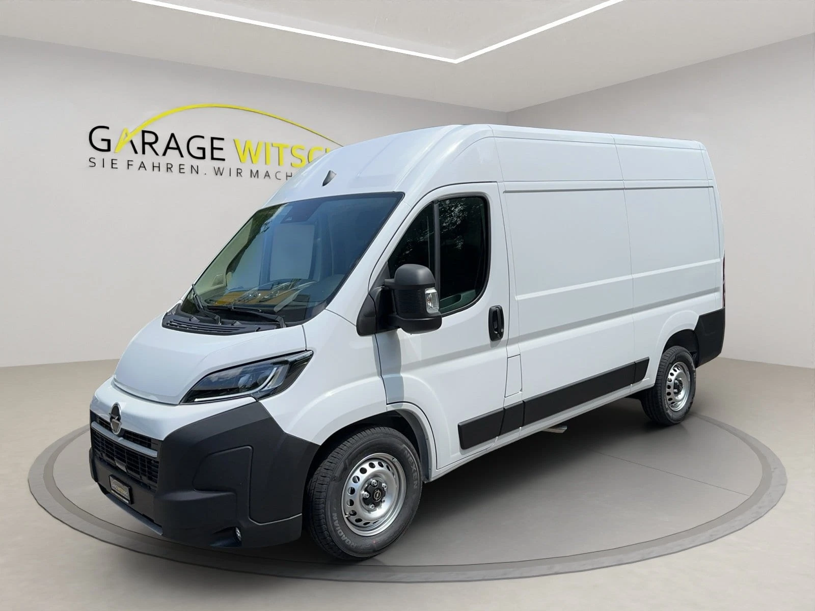 Opel Movano