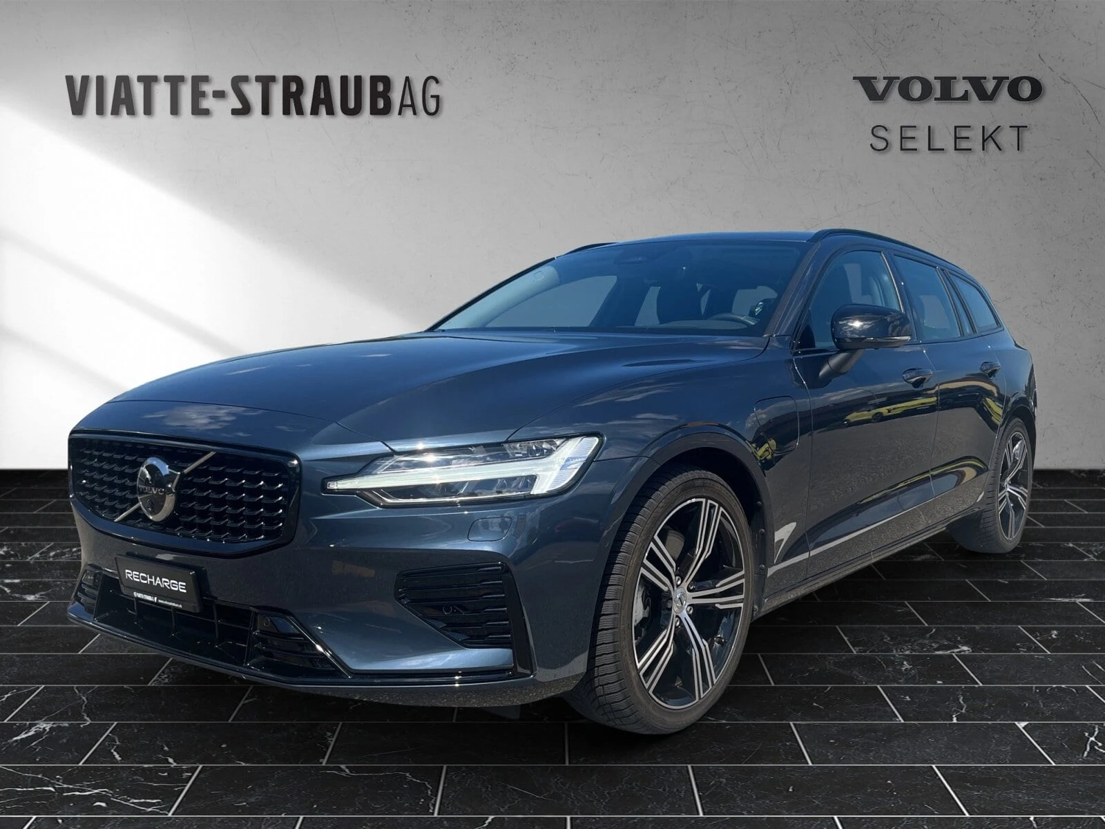 Volvo V60 2.0 T8 TE Ultimate Dark eAWD
