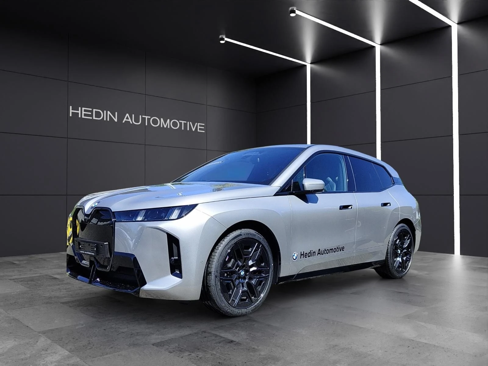 BMW iX
